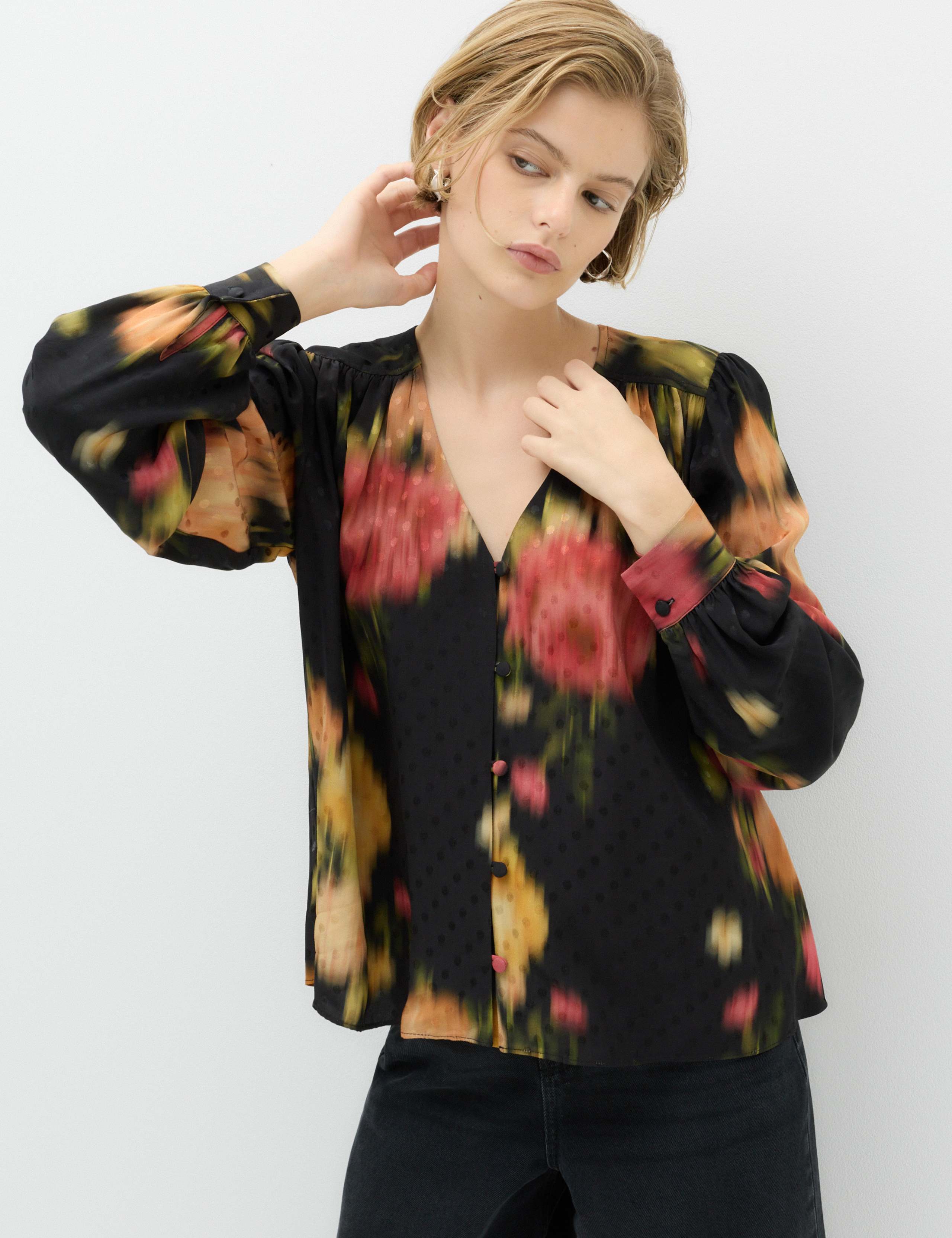 Printed Jacquard V-Neck Button Through Blouse 5 of 5