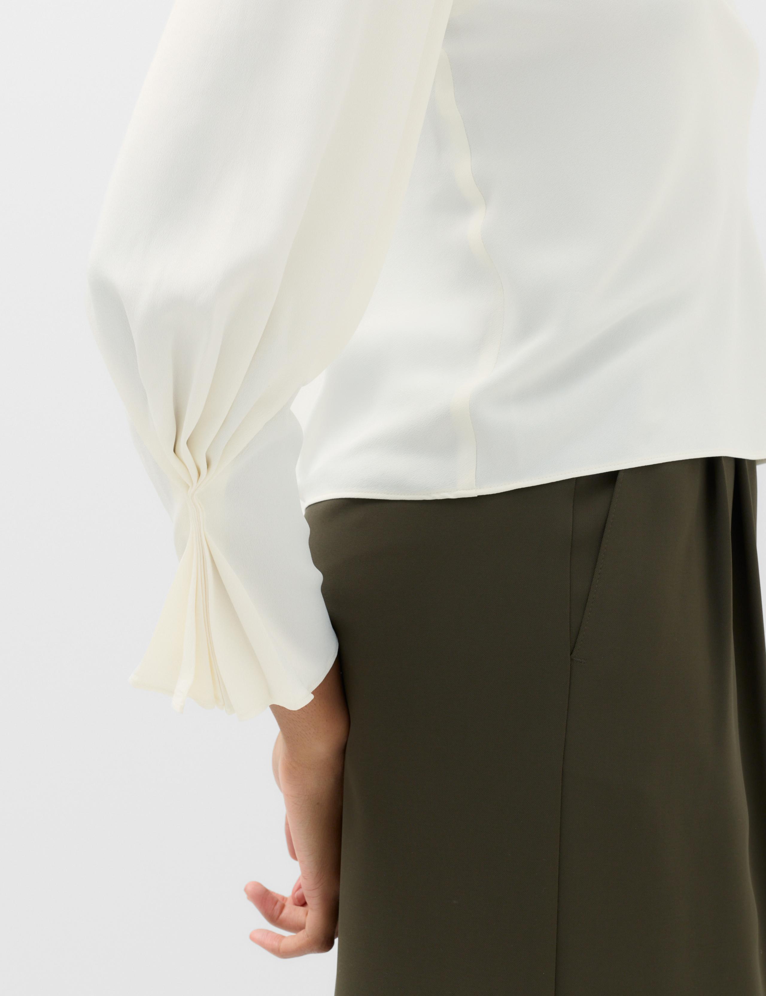 Regular Fit Pleat Detail Top 3 of 5