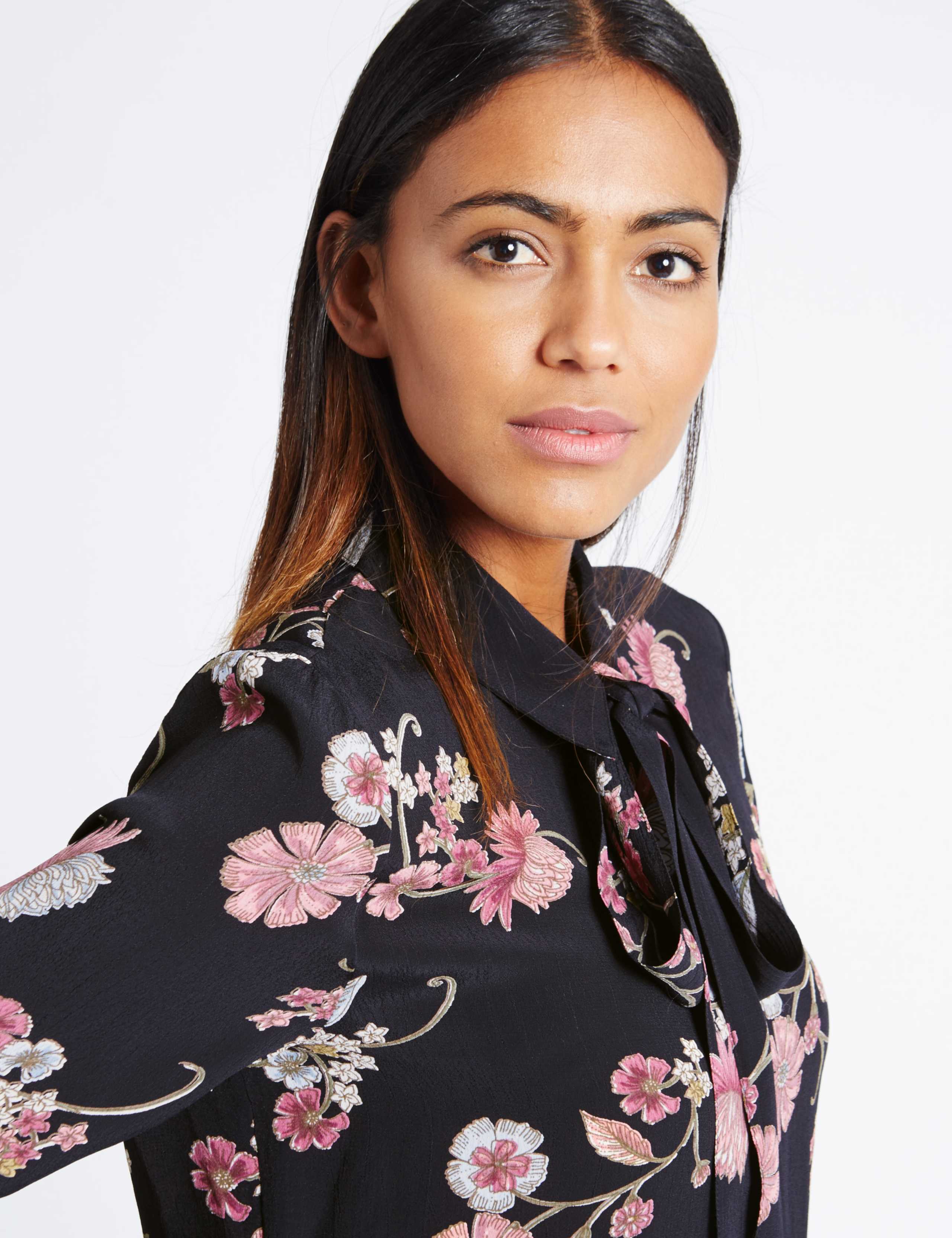 Long Sleeve Floral Print Blouse 3 of 3