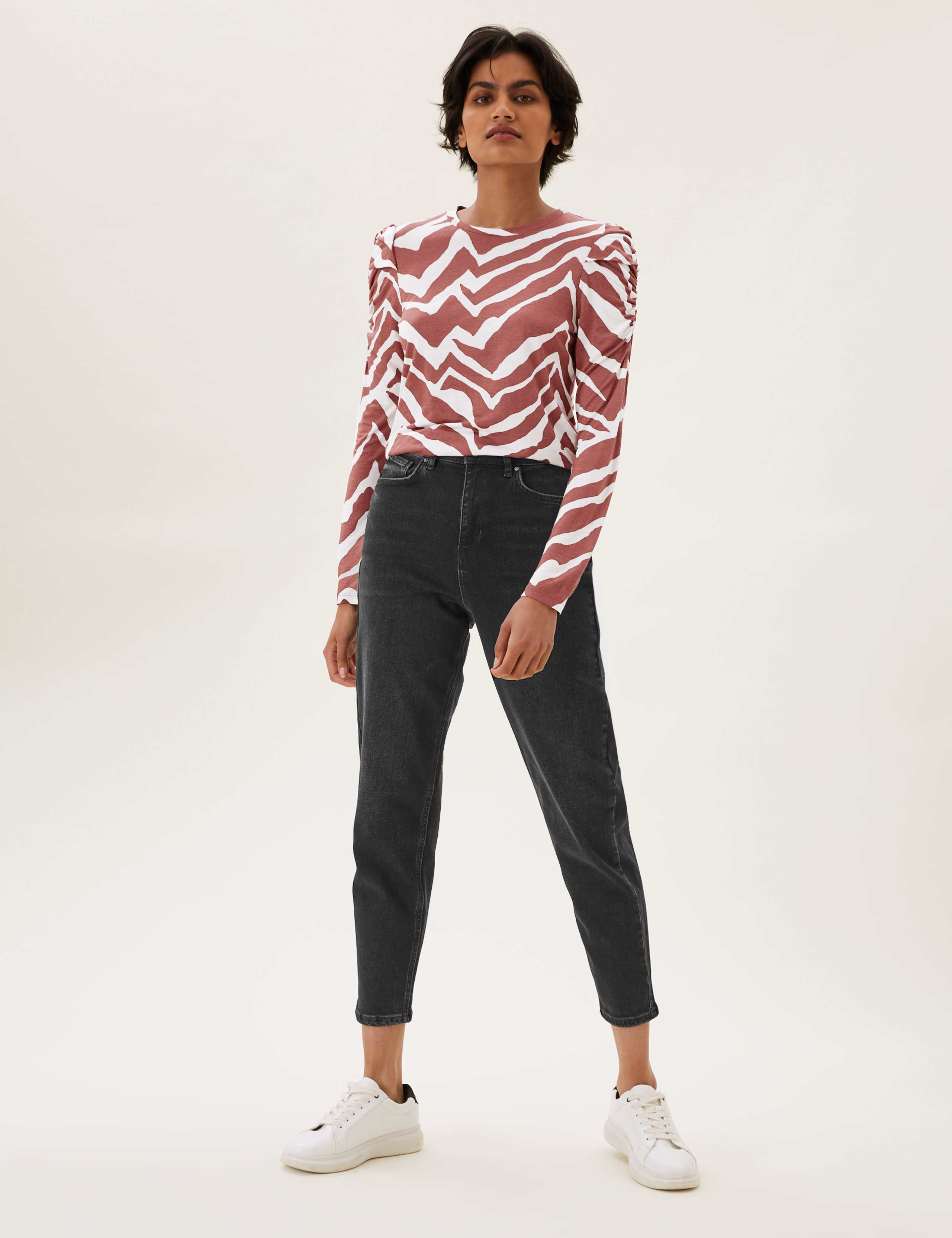 Animal Print Crew Neck Puff Sleeve Top 1 of 5