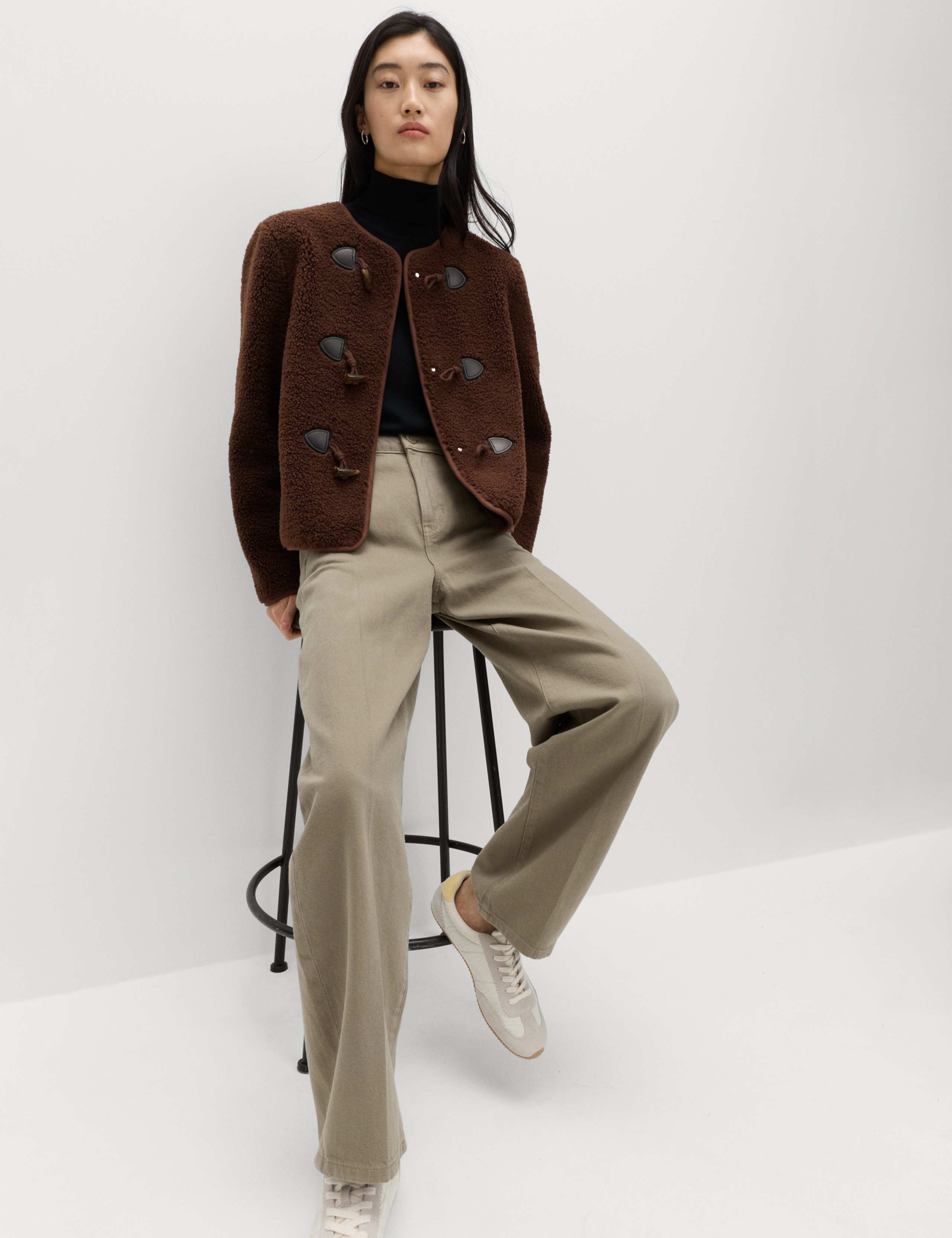 Faux Shearling Toggle Fastening Jacket 3 of 6