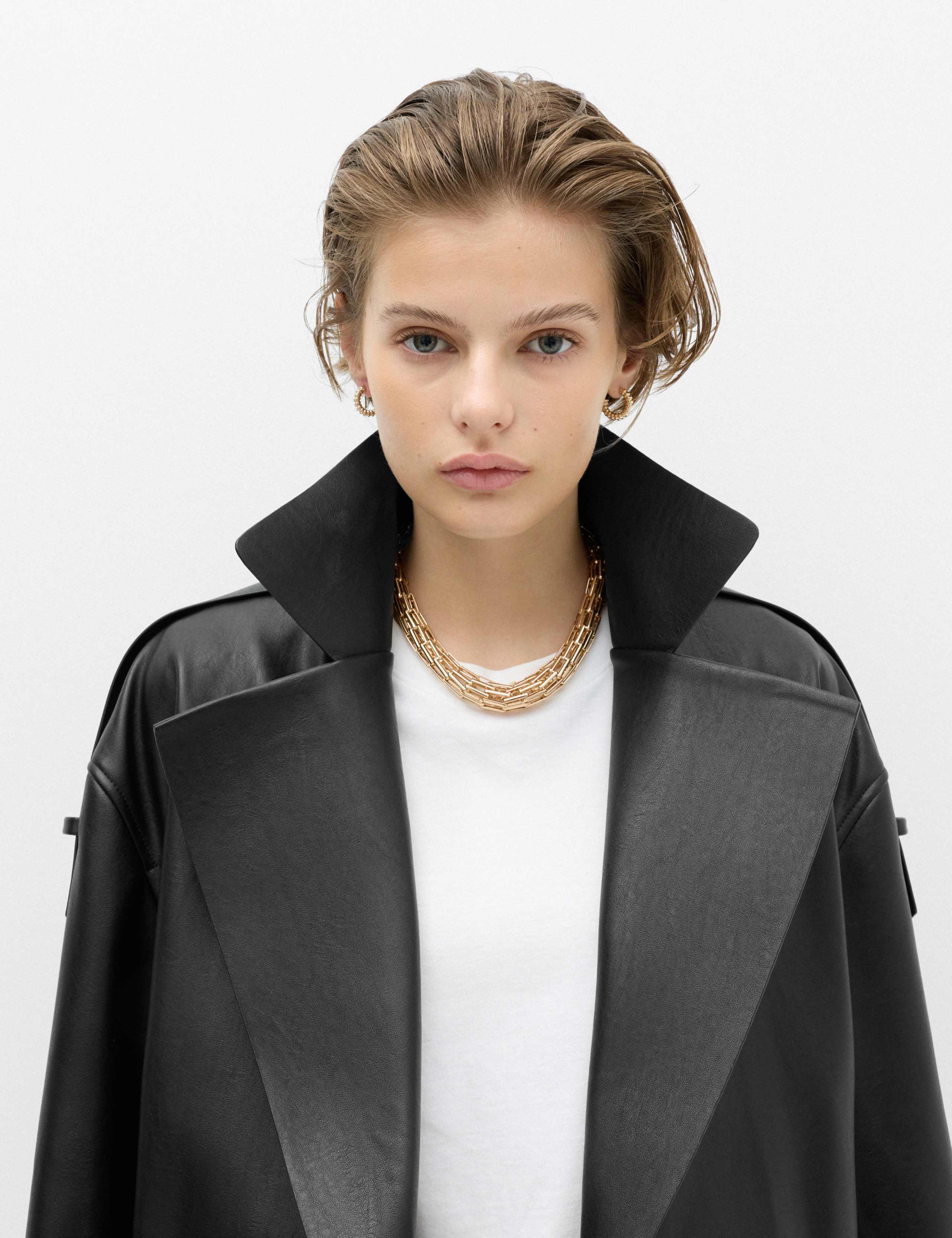 Faux Leather Revere Collar Short Jacket 3 of 7
