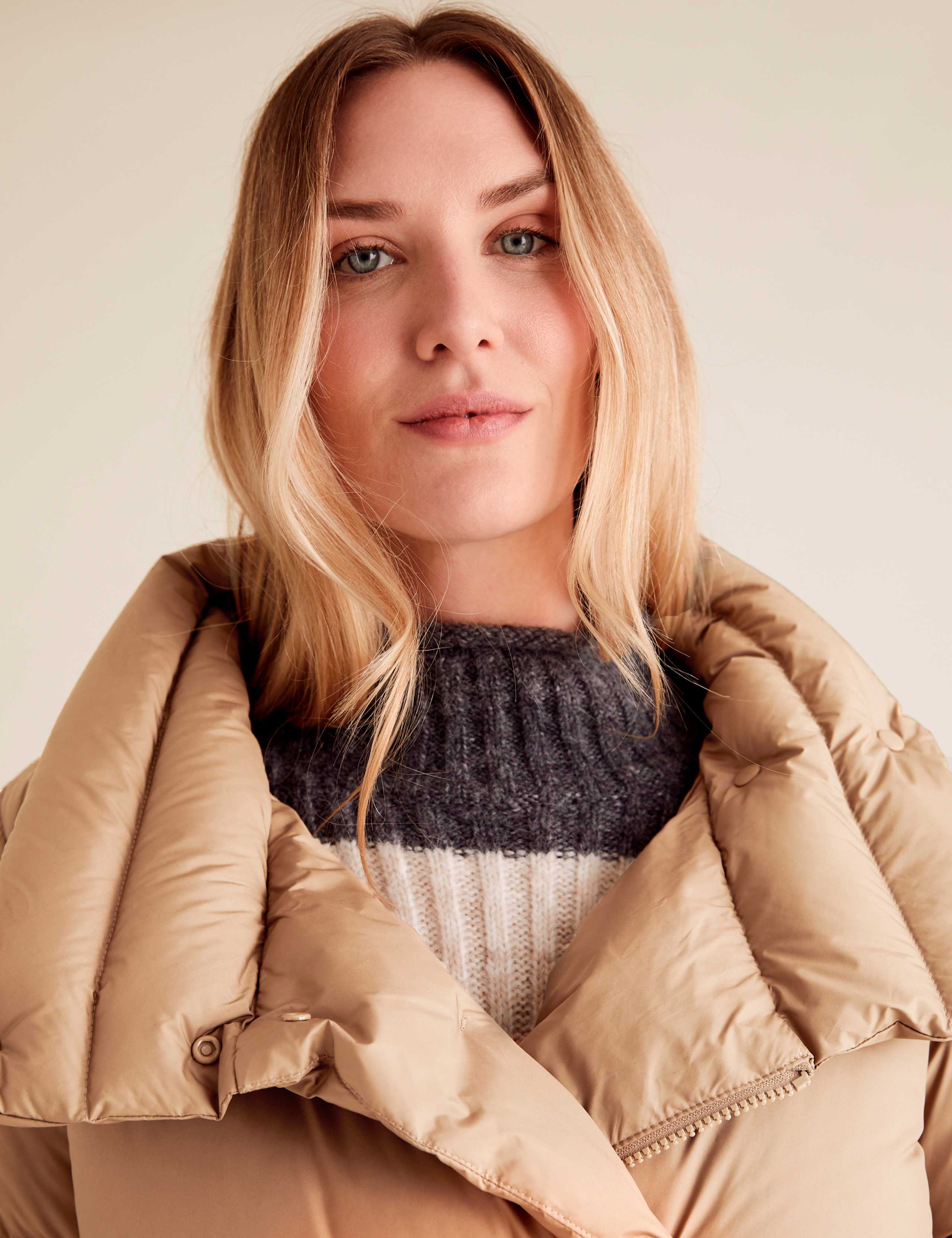 Feather & Down Duvet Puffer Coat 3 of 5