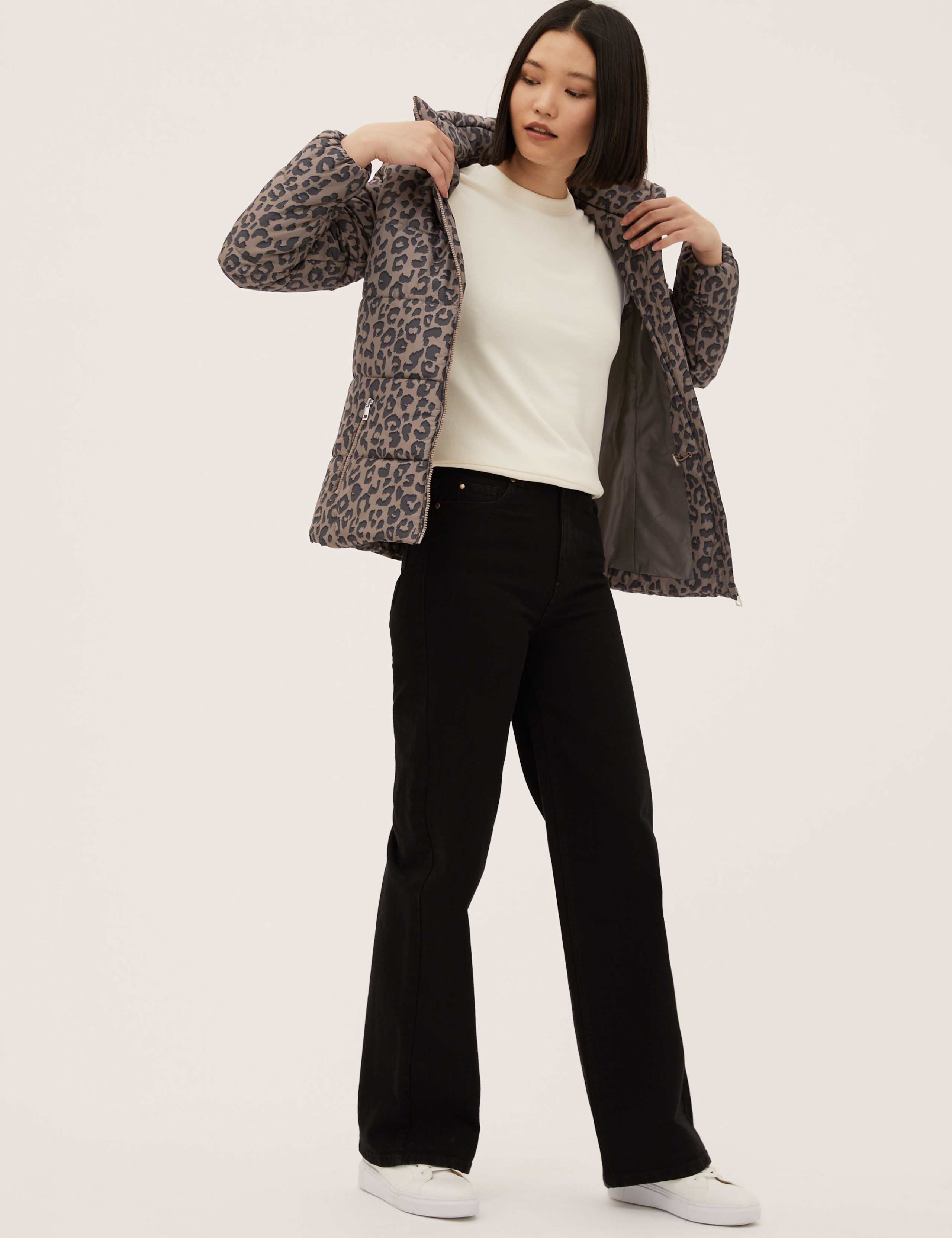 Recycled Thermowarmth™ Printed Jacket 4 of 7
