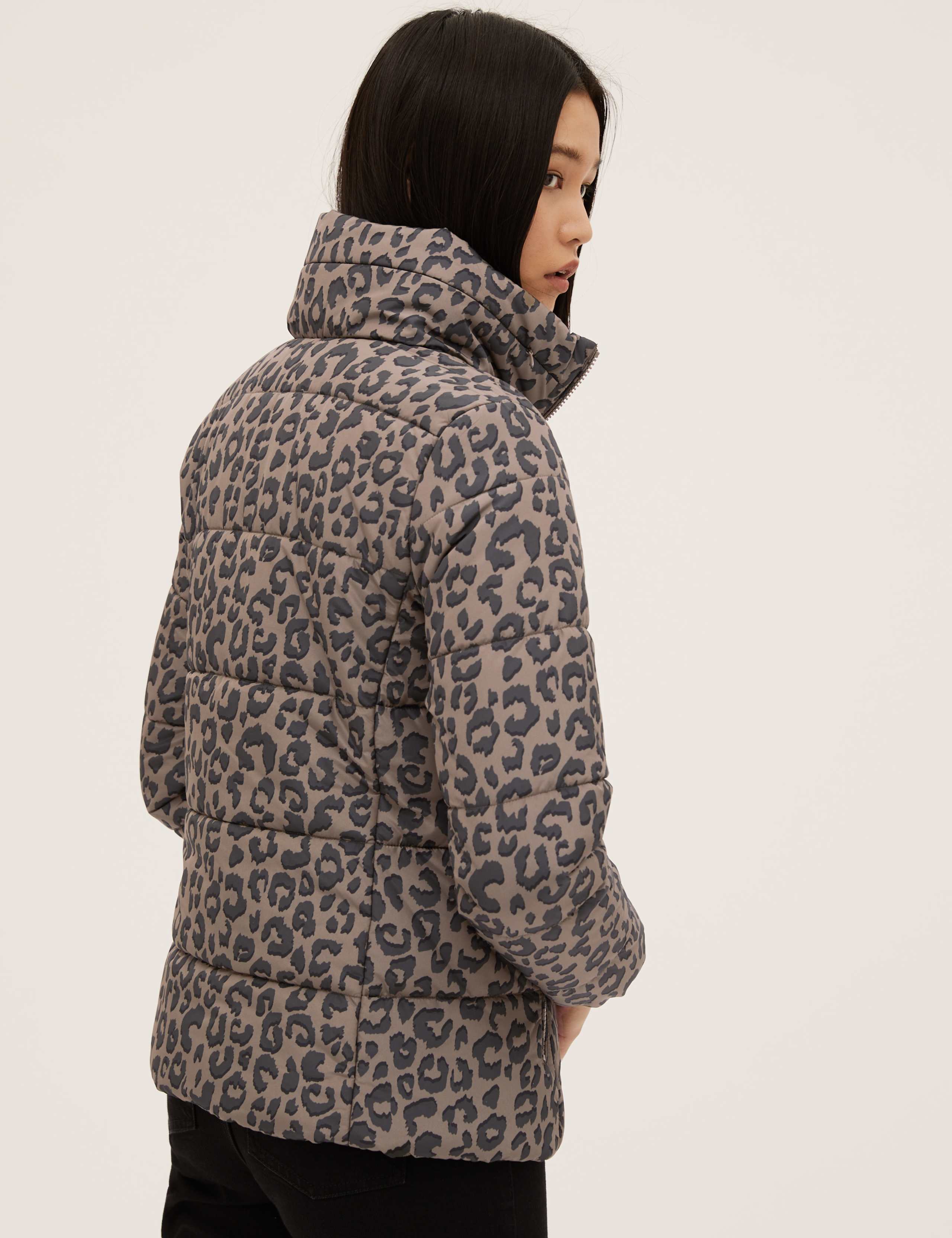 Recycled Thermowarmth™ Printed Jacket 6 of 7