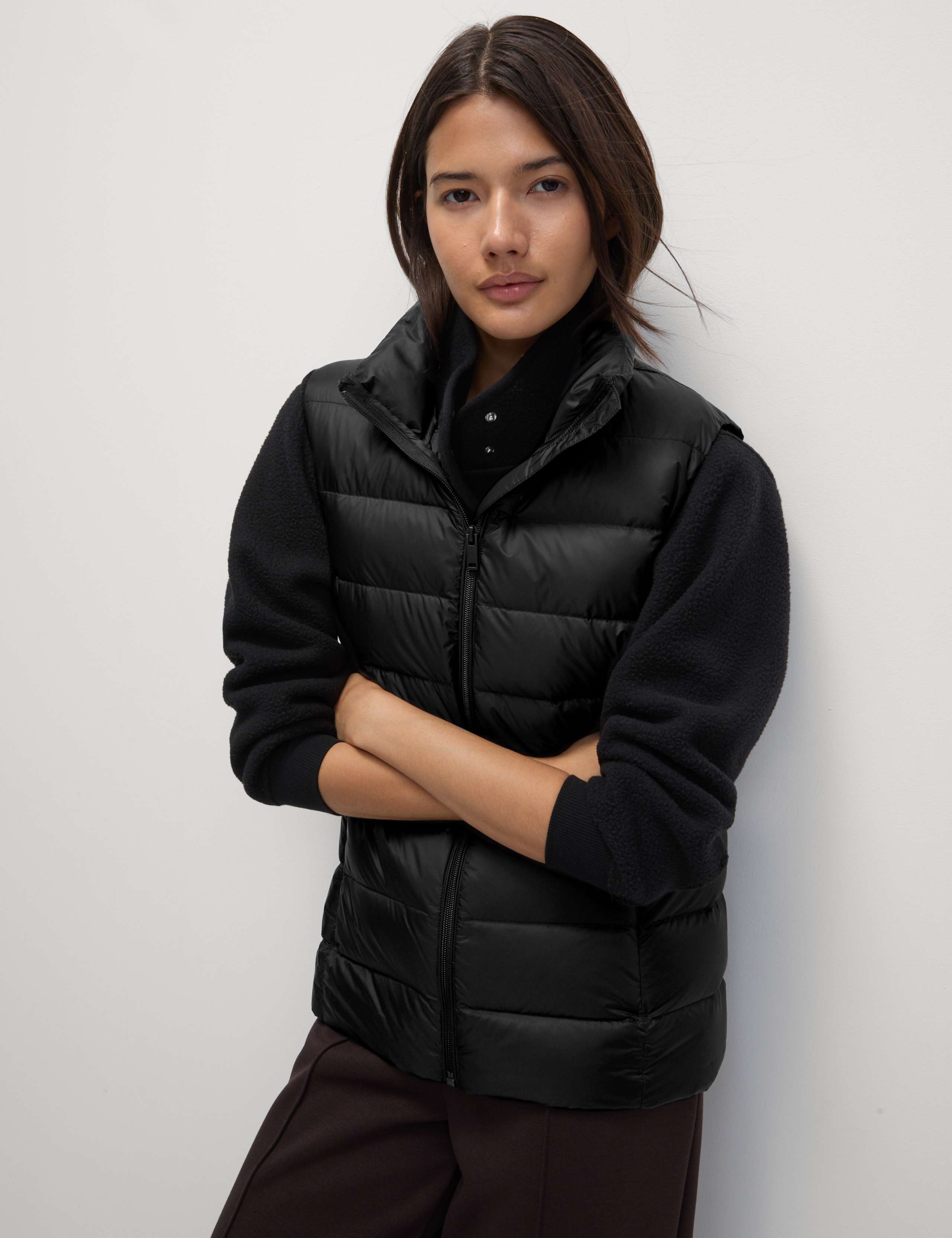 Feather & Down Quilted Packaway Puffer Gilet 3 of 8