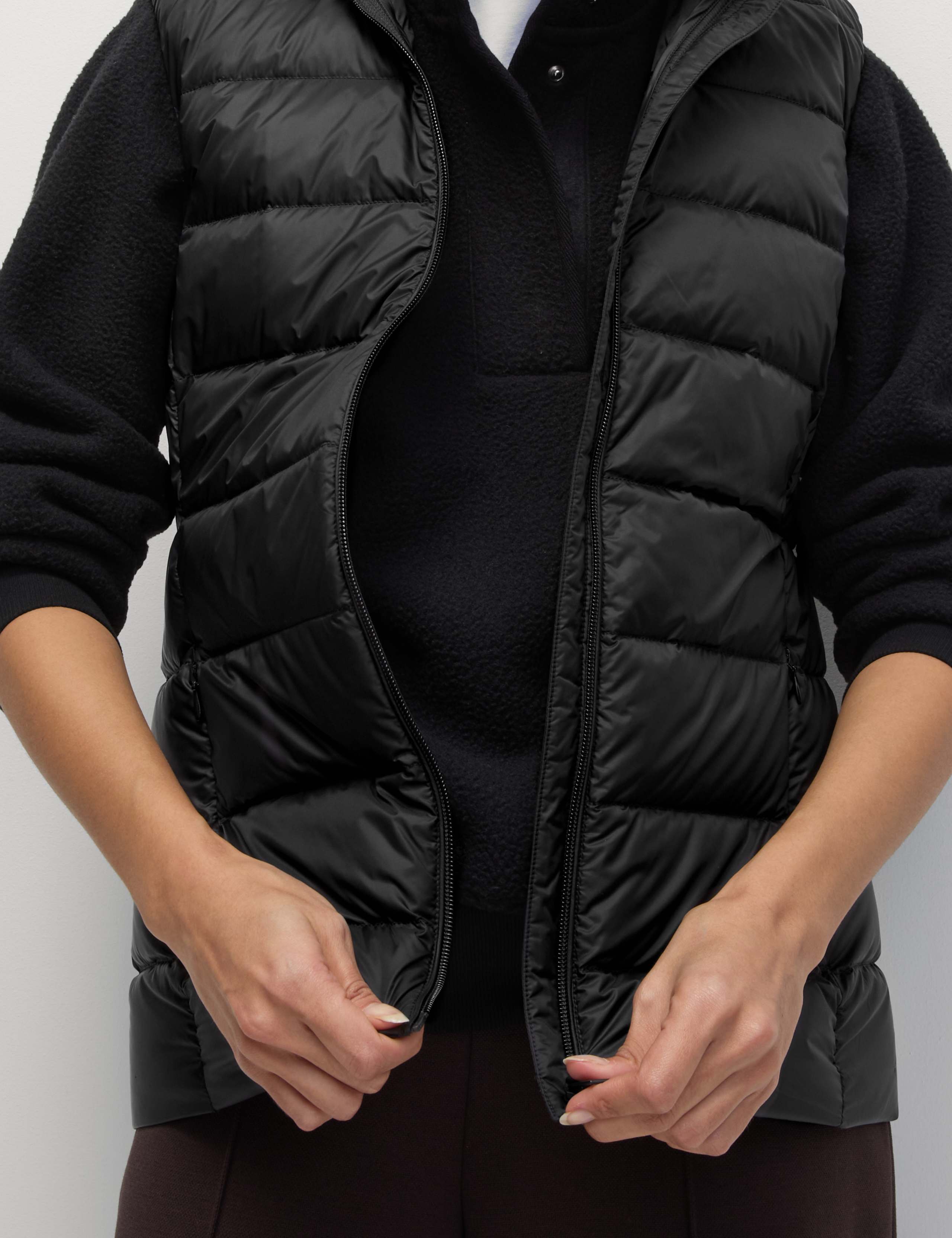 Feather & Down Quilted Packaway Puffer Gilet 6 of 8