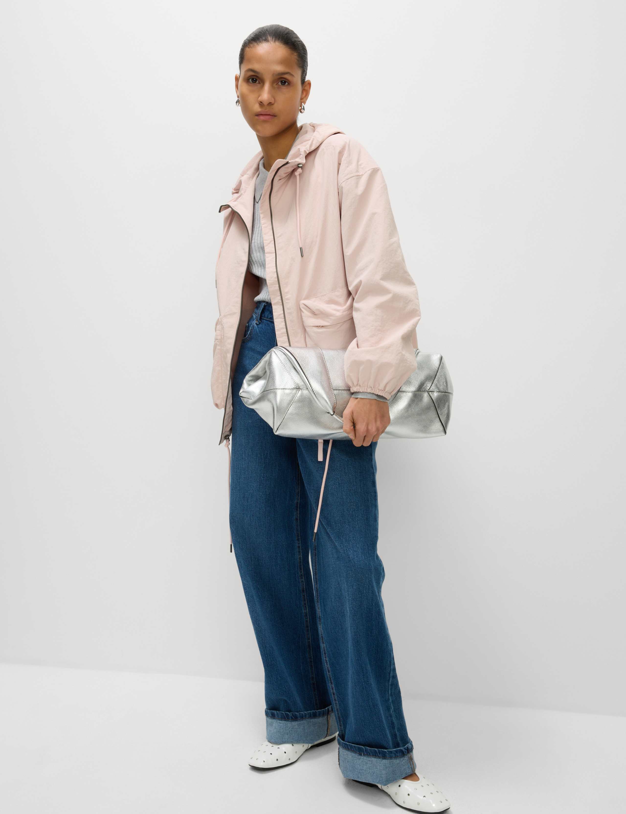 Lightweight Hooded Rain Jacket 3 of 7