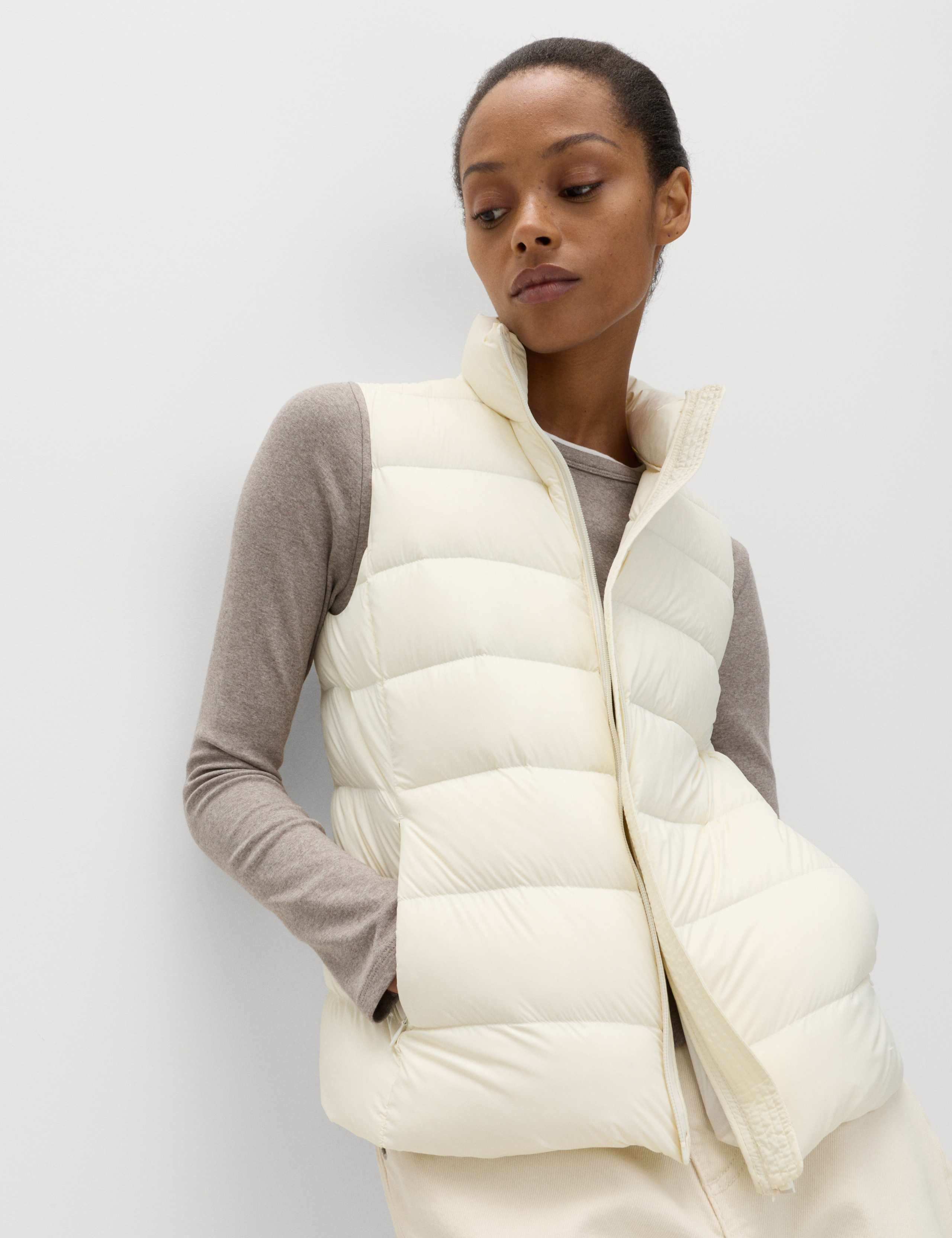 Feather & Down Packaway Funnel Neck Gilet 5 of 5