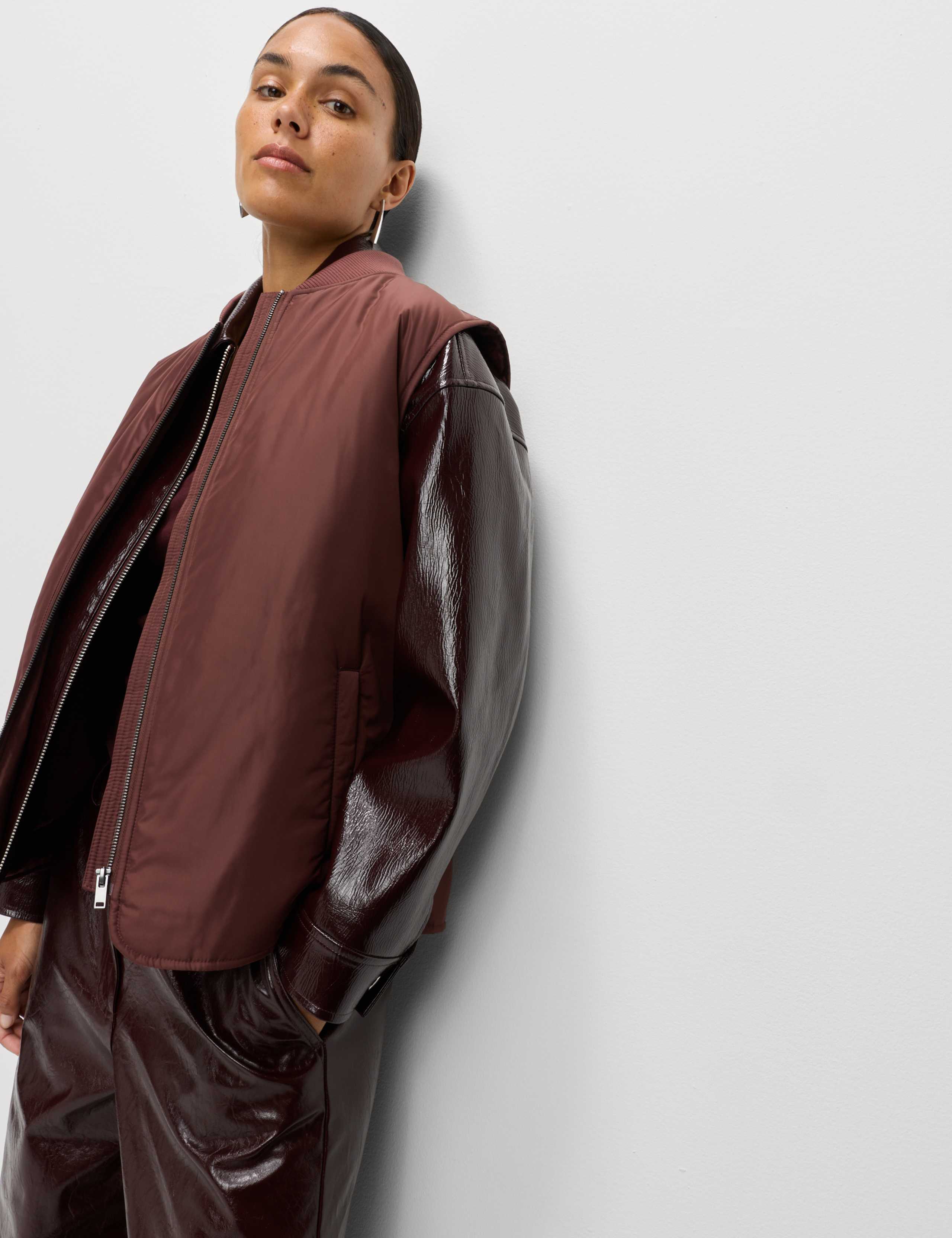 Padded Gilet 3 of 6