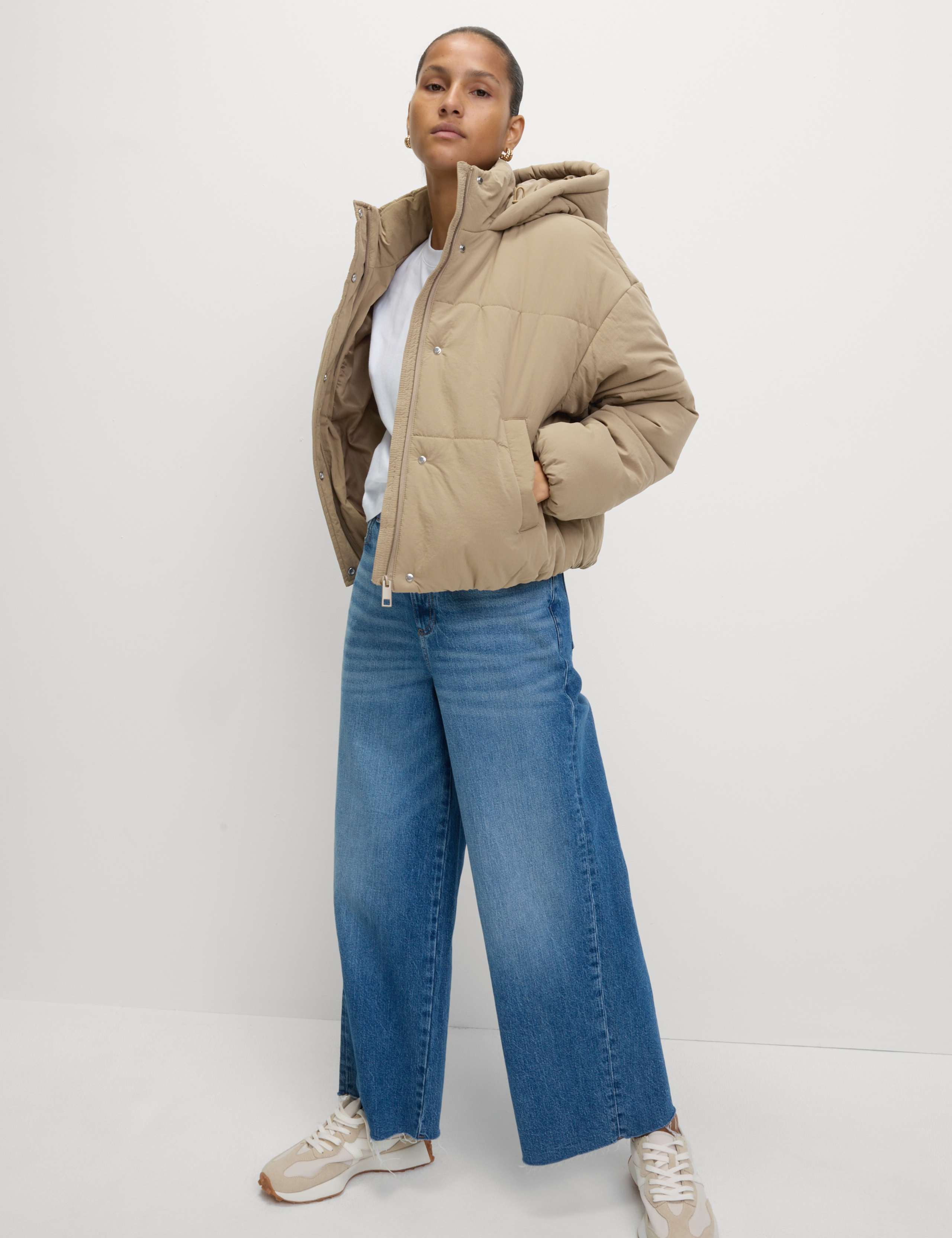 Thermowarmth™ Hooded Puffer Jacket 4 of 8