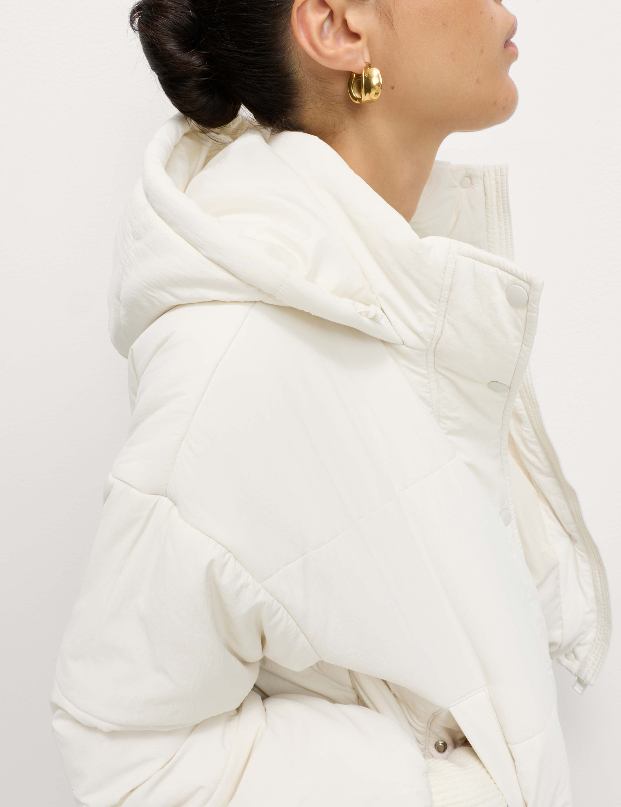 Thermowarmth™ Hooded Puffer Jacket 4 of 8