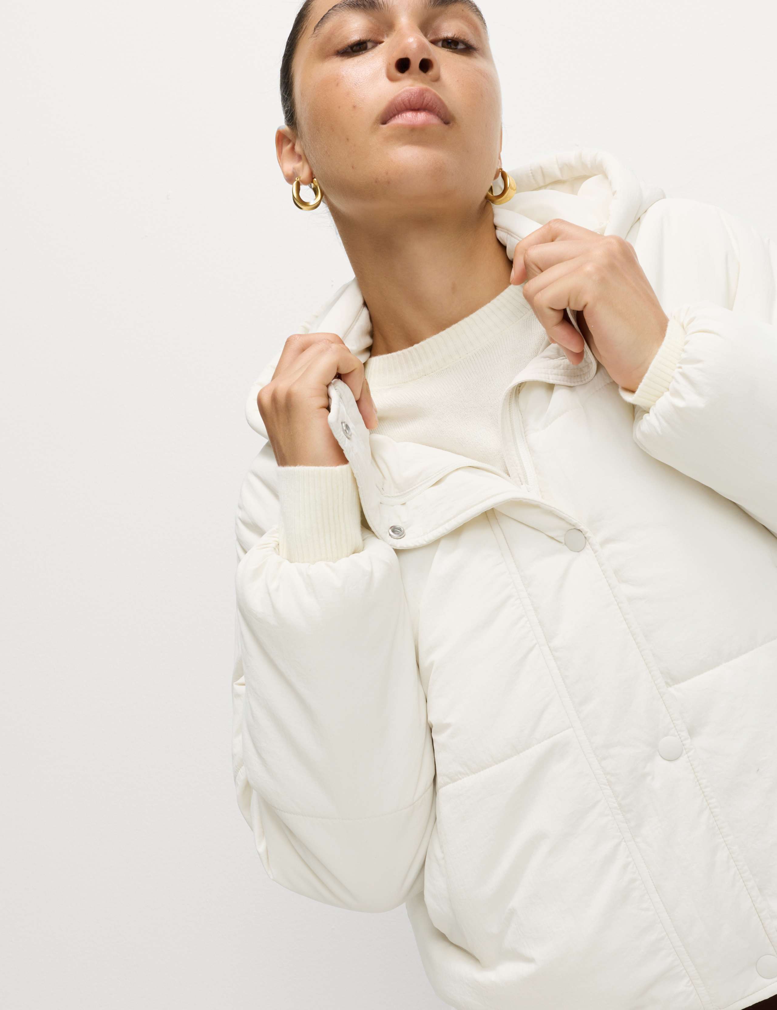 Thermowarmth™ Hooded Puffer Jacket 7 of 8