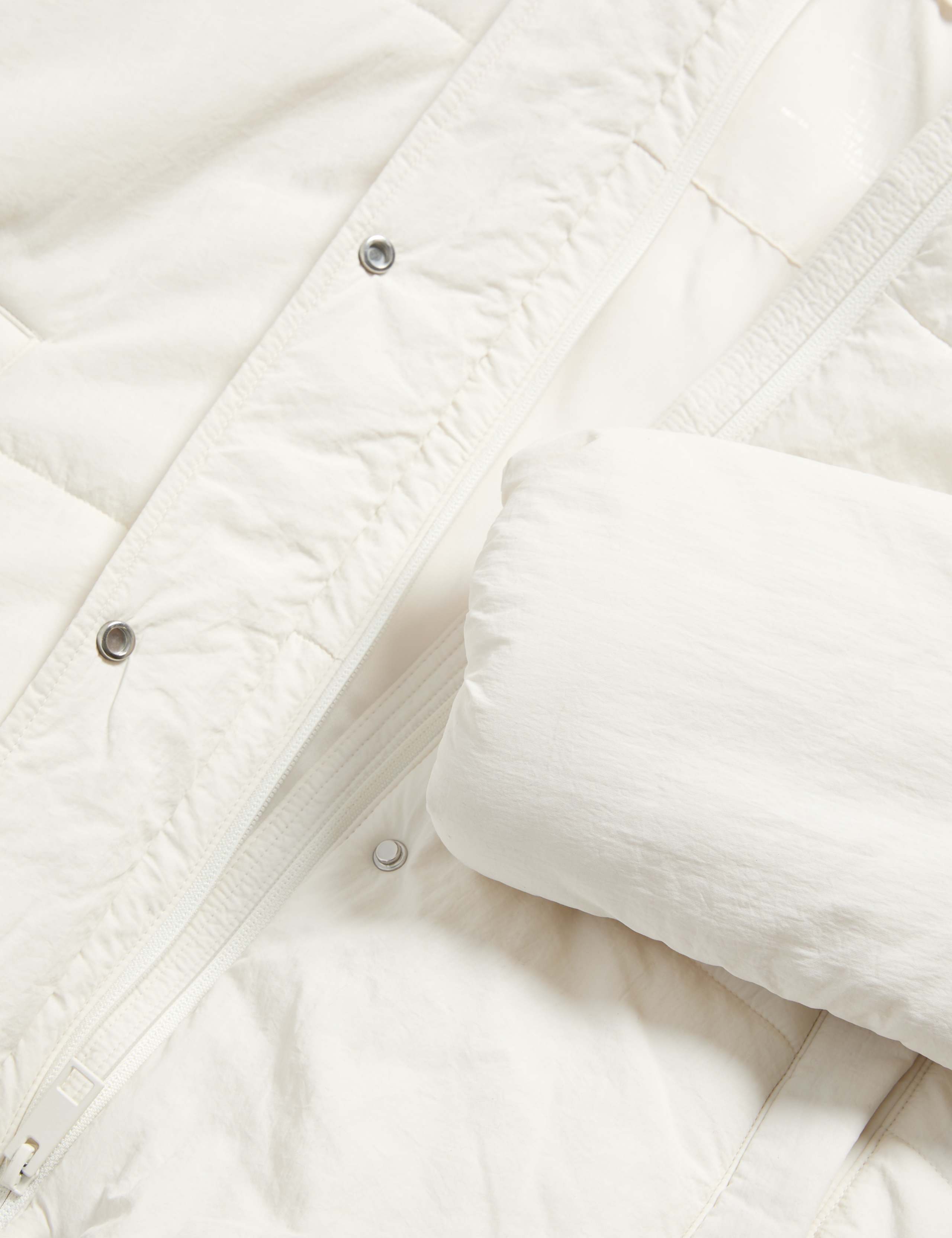 Thermowarmth™ Hooded Puffer Jacket 8 of 8