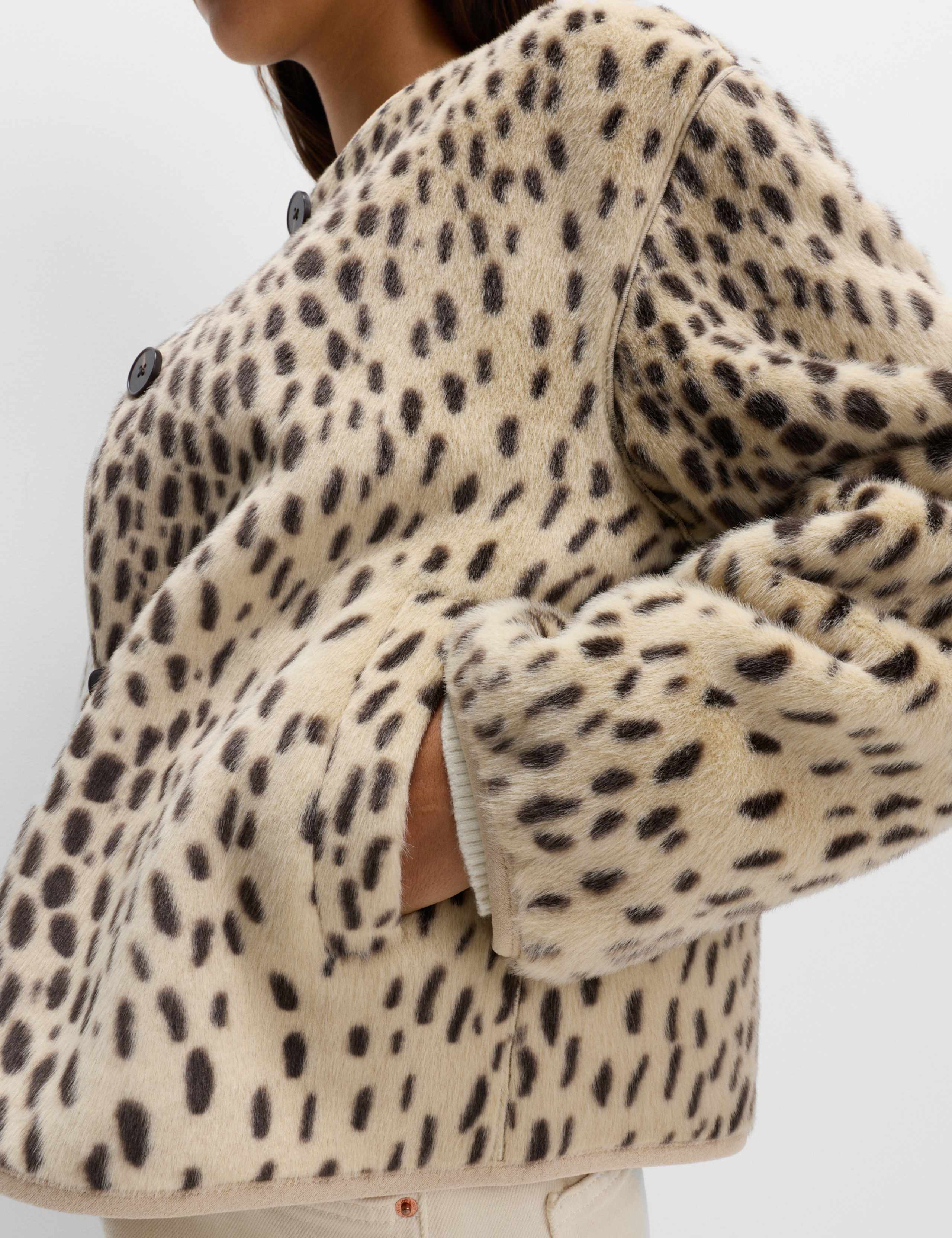 Faux Fur Animal Print Collarless Jacket 3 of 7