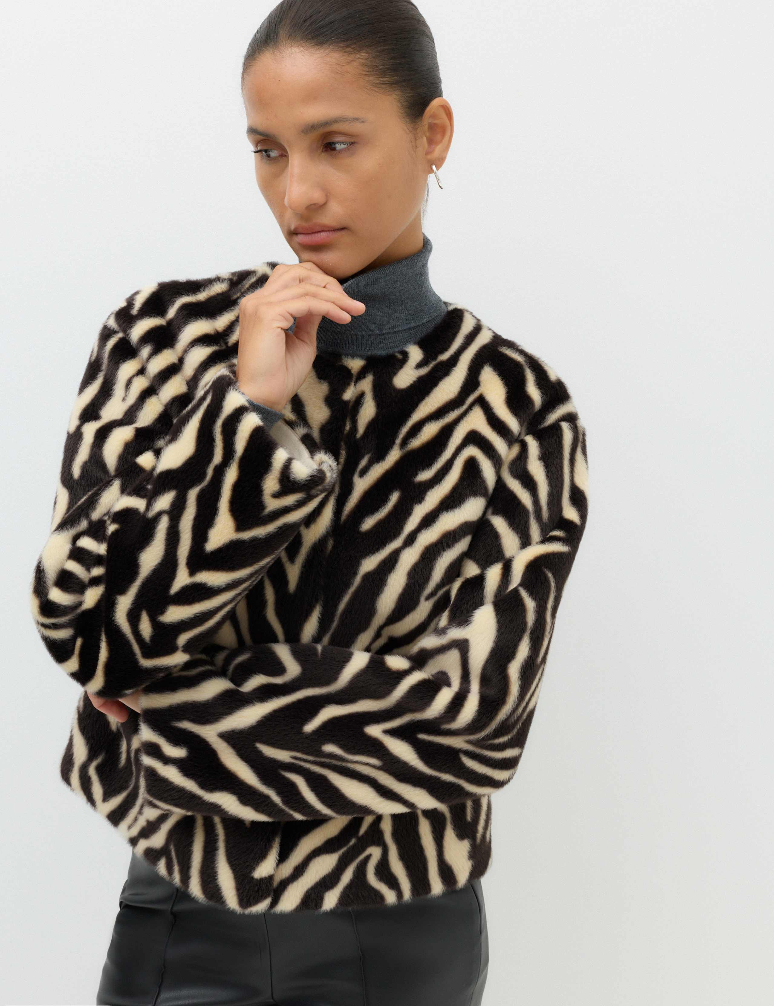 Faux Fur Zebra Print Short Jacket 6 of 6