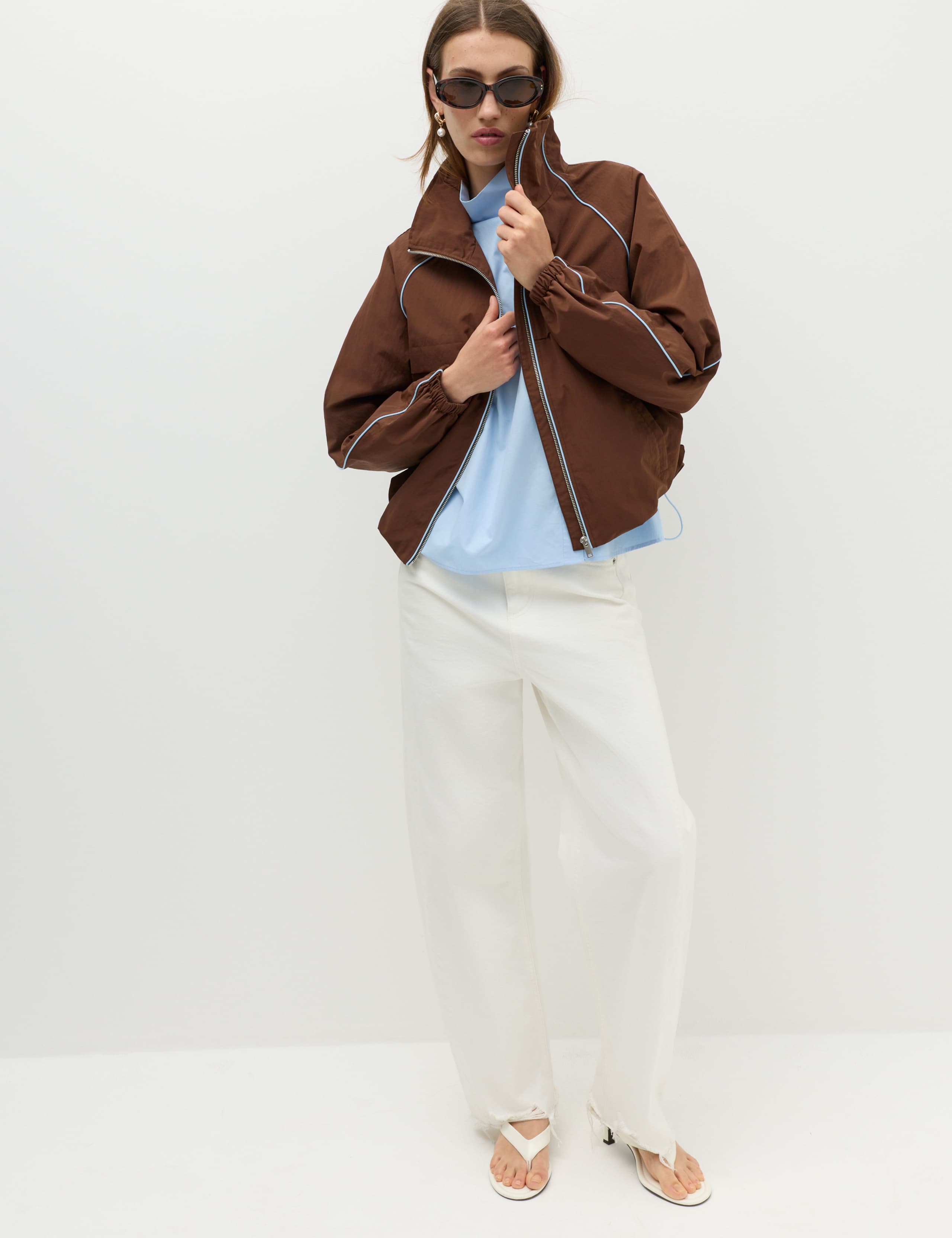Contrast Piped Funnel Neck Windbreaker Jacket 4 of 7