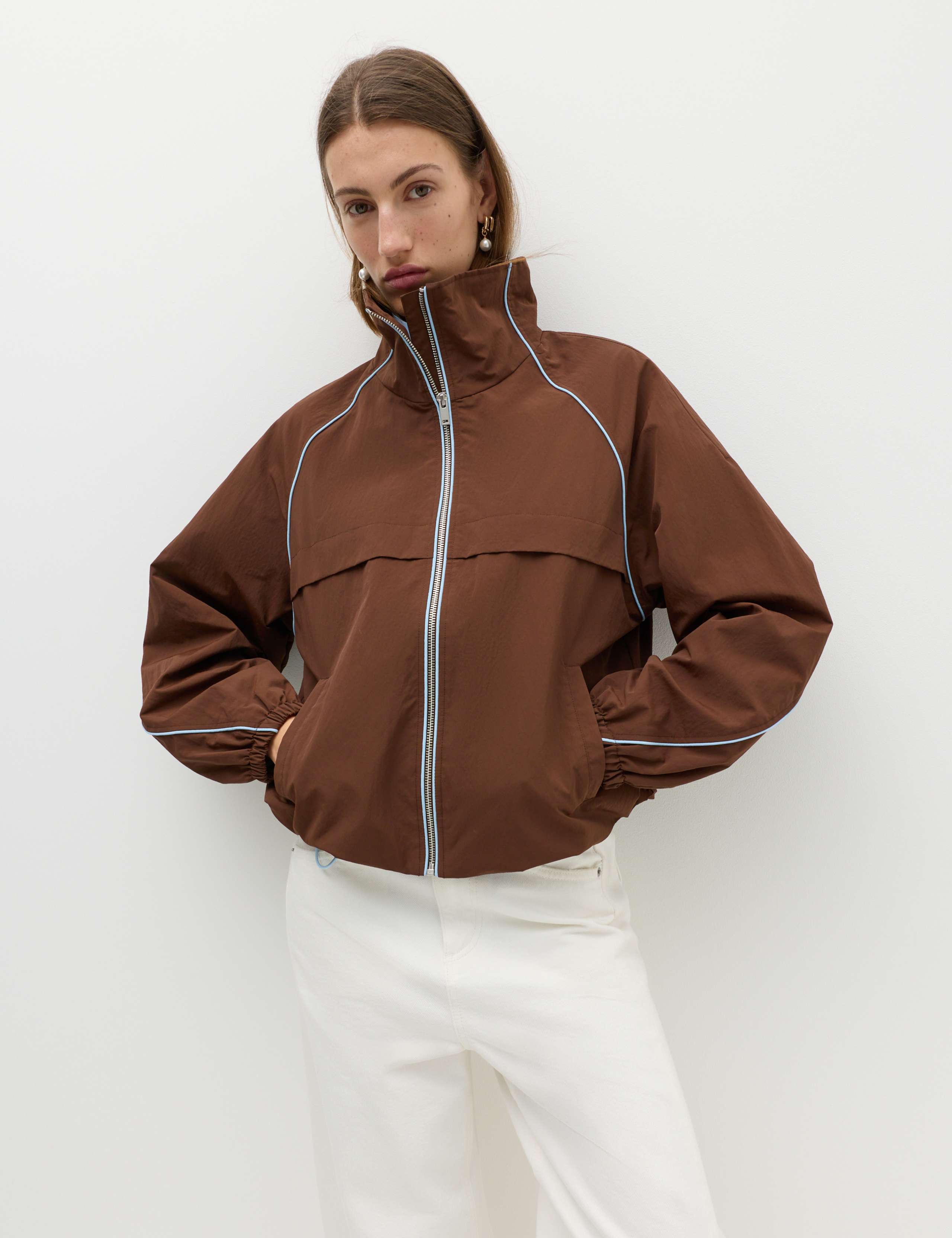 Contrast Piped Funnel Neck Windbreaker Jacket 5 of 7