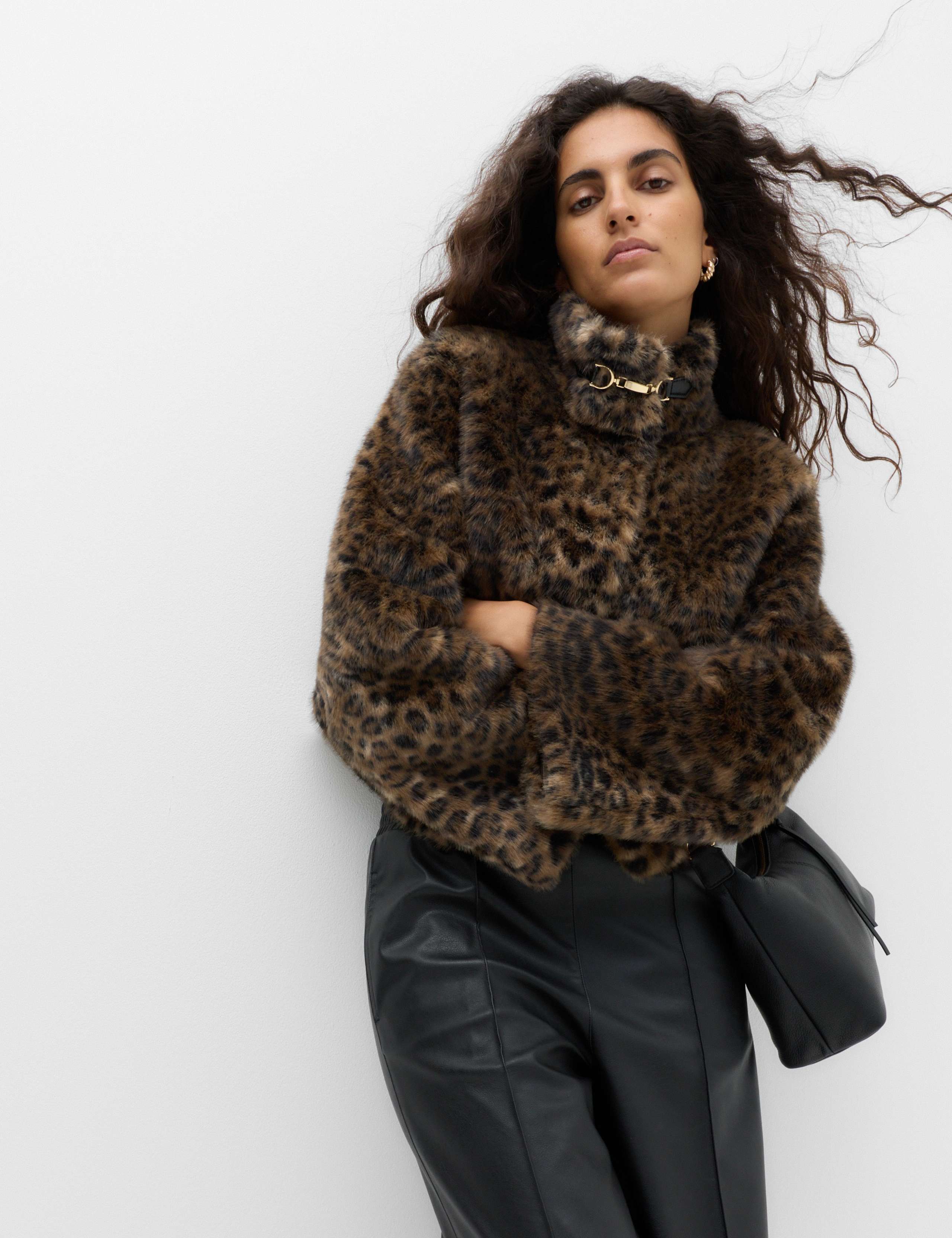 Faux Fur Leopard Print Funnel Neck Cropped Jacket 6 of 7