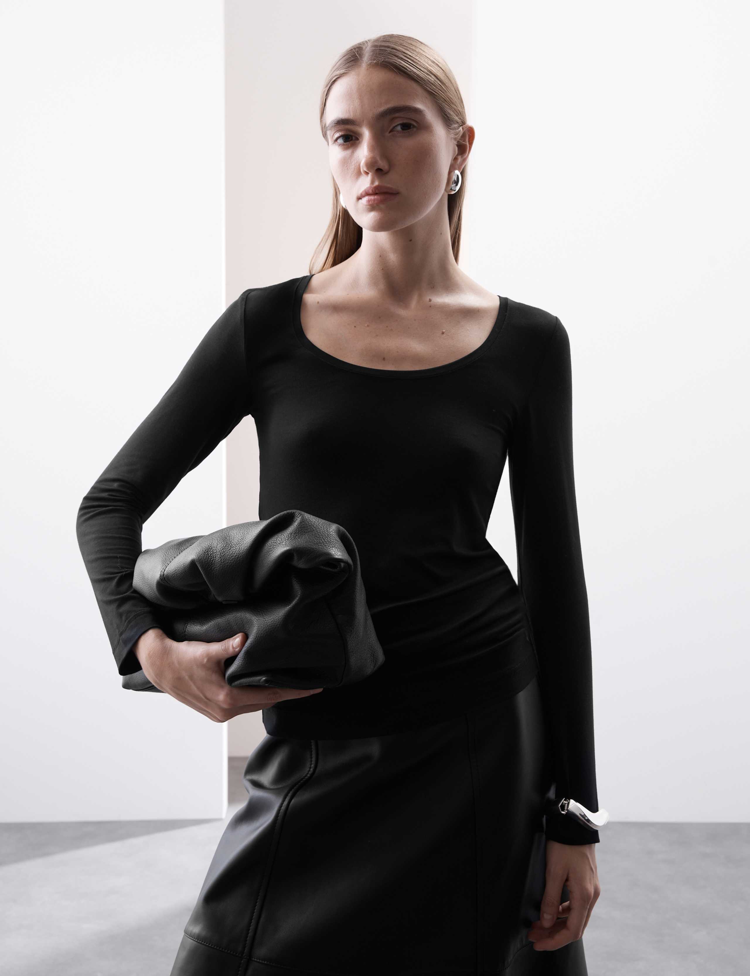 Jersey Scoop Neck Top 5 of 6