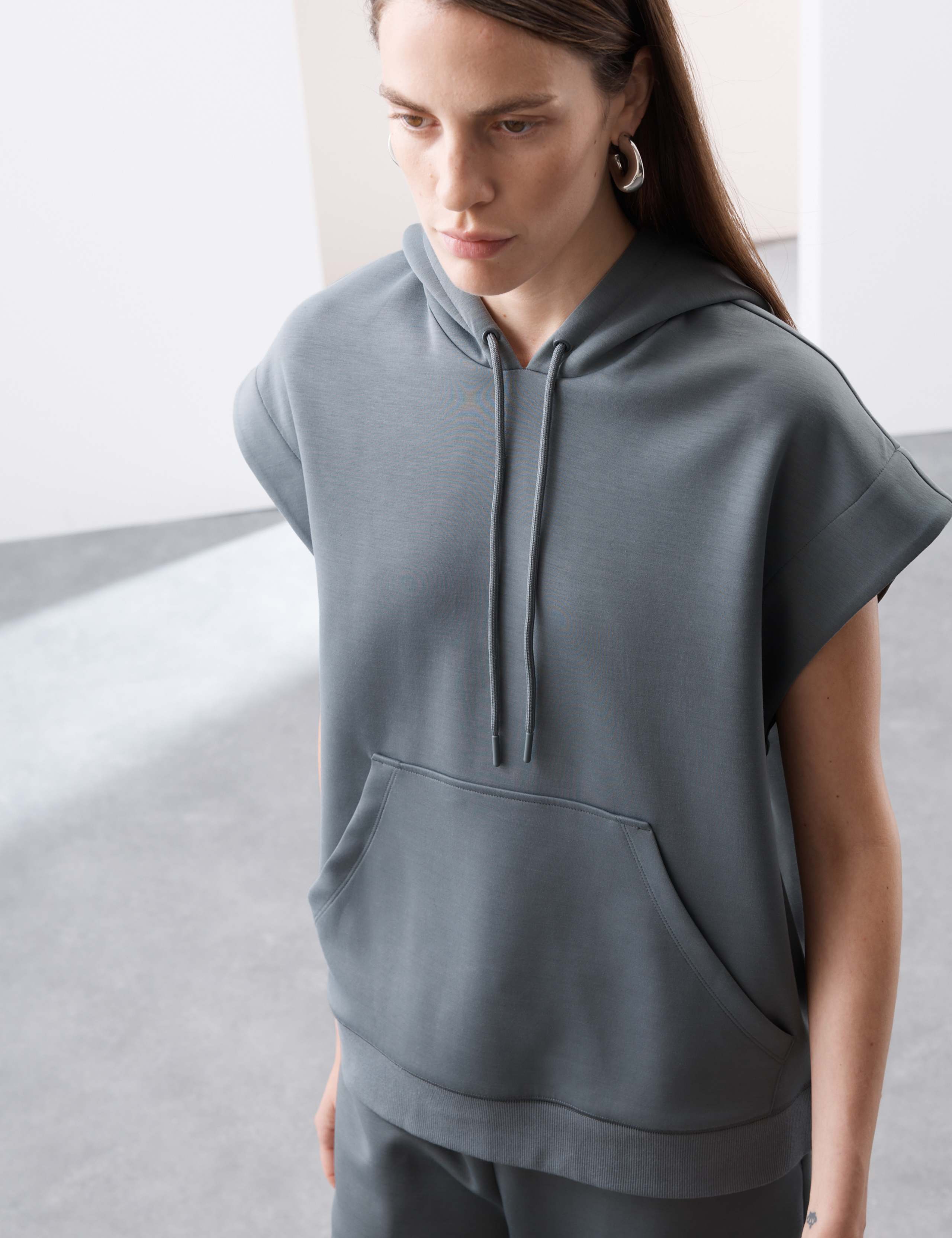 Pocket Detail Hoodie 4 of 6