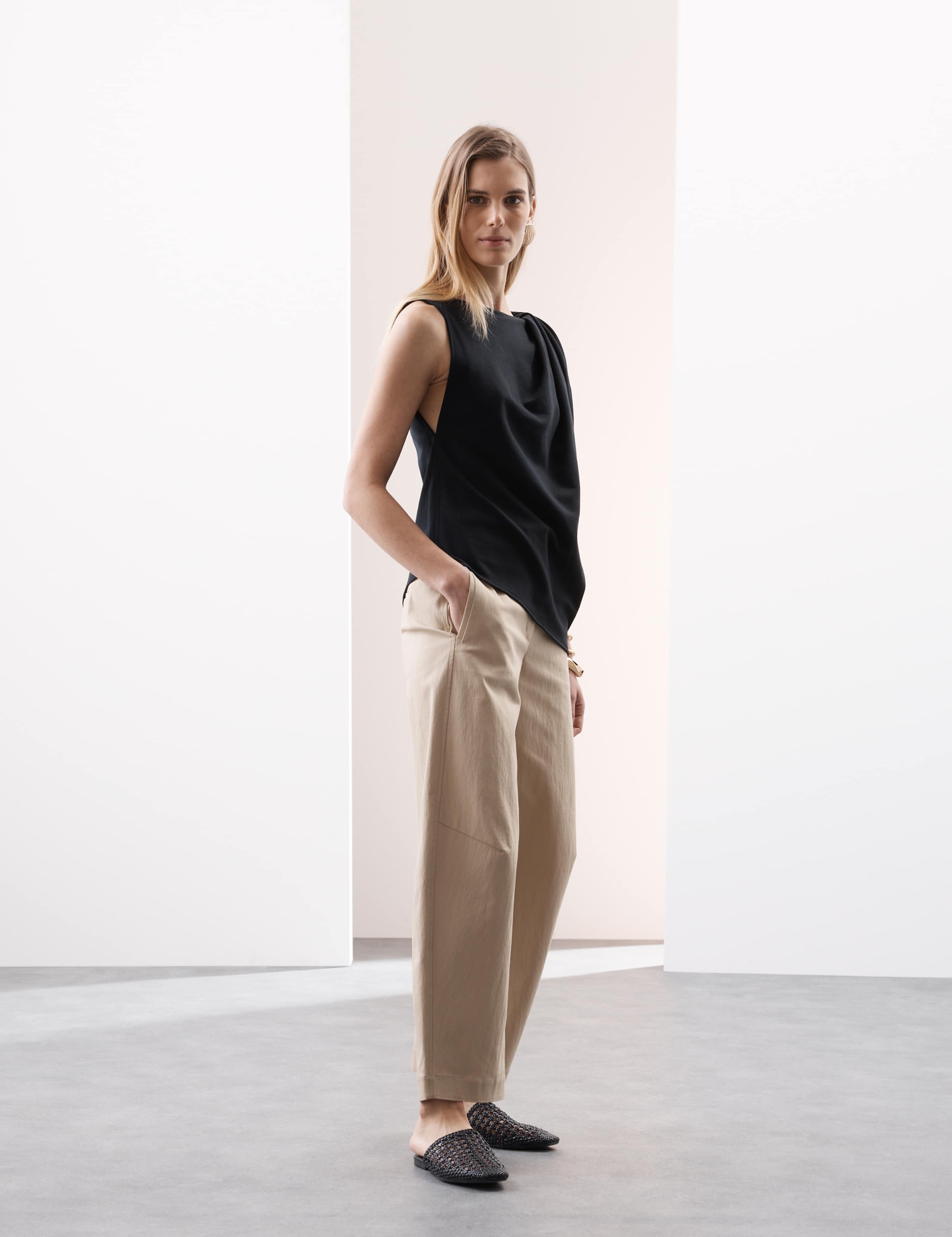 Cotton Rich Relaxed Fit Top 3 of 6