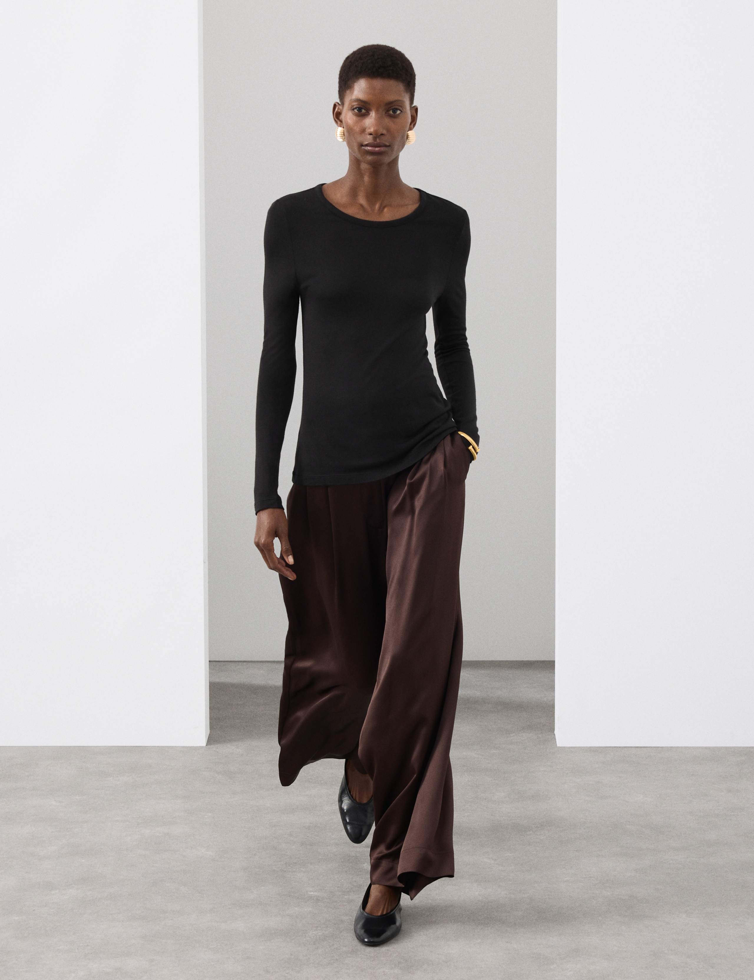 Crew Neck Top with Silk 1 of 6