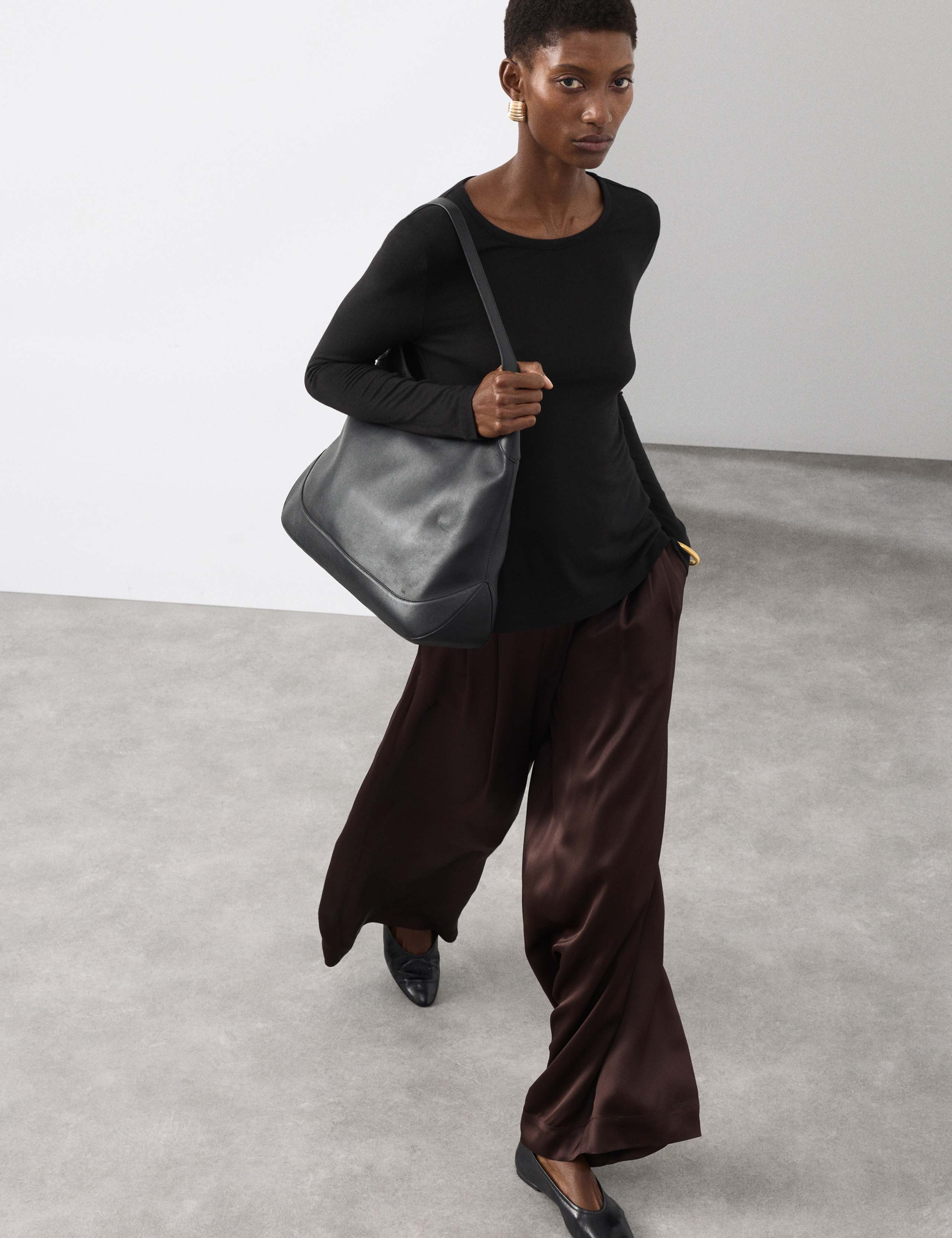 Crew Neck Top with Silk 4 of 6