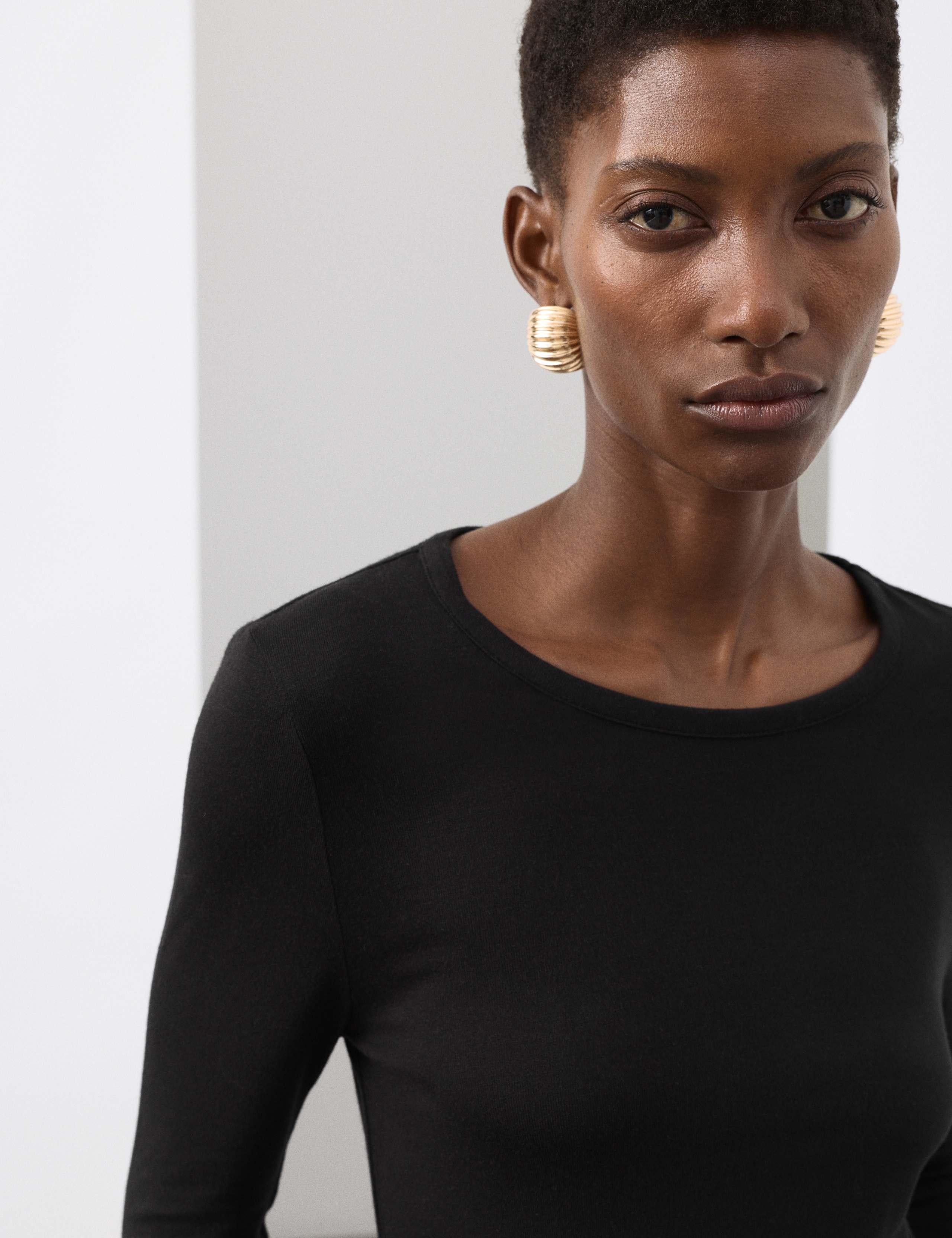 Crew Neck Top with Silk 6 of 6