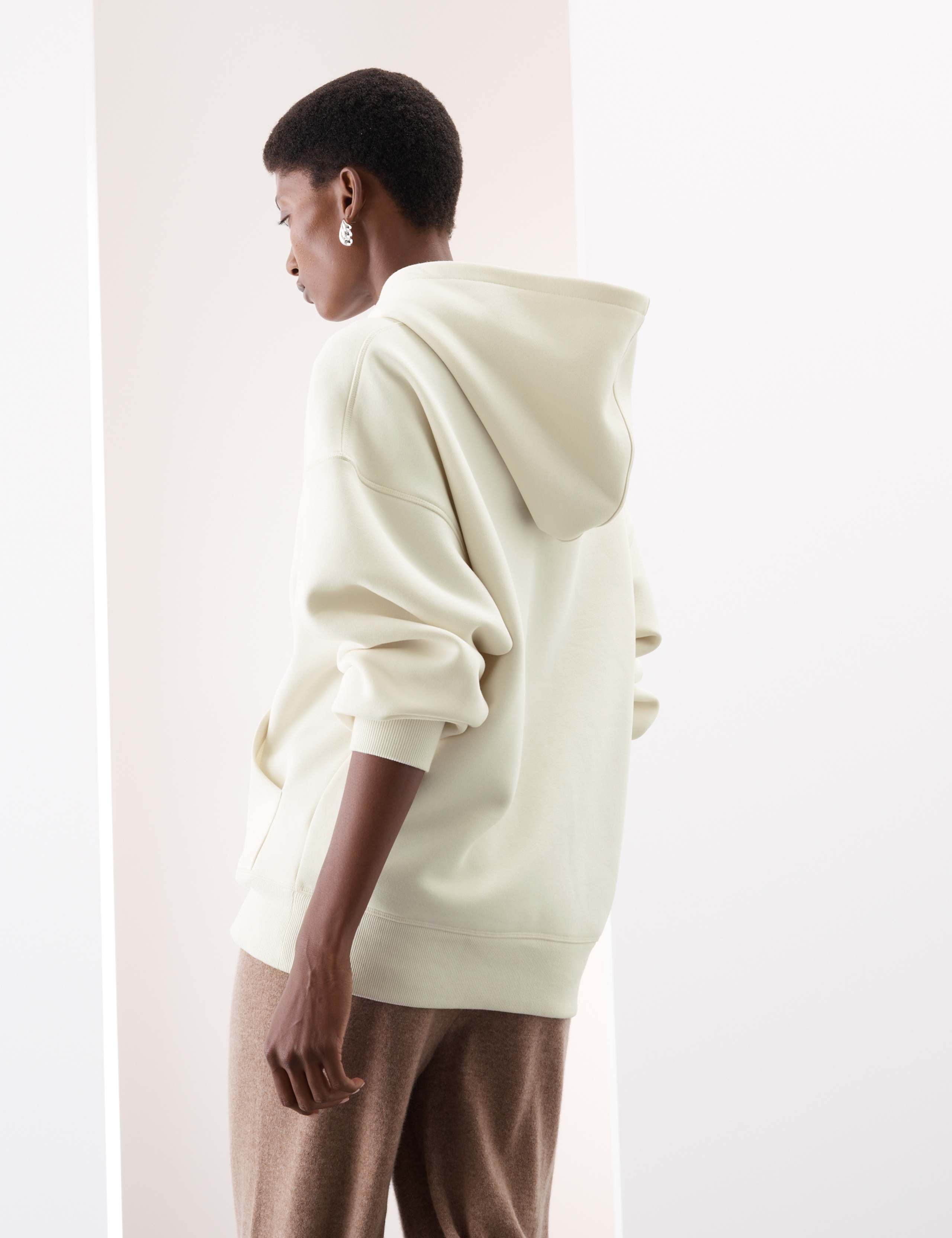 Brushed Cotton Blend Relaxed Hoodie 7 of 7
