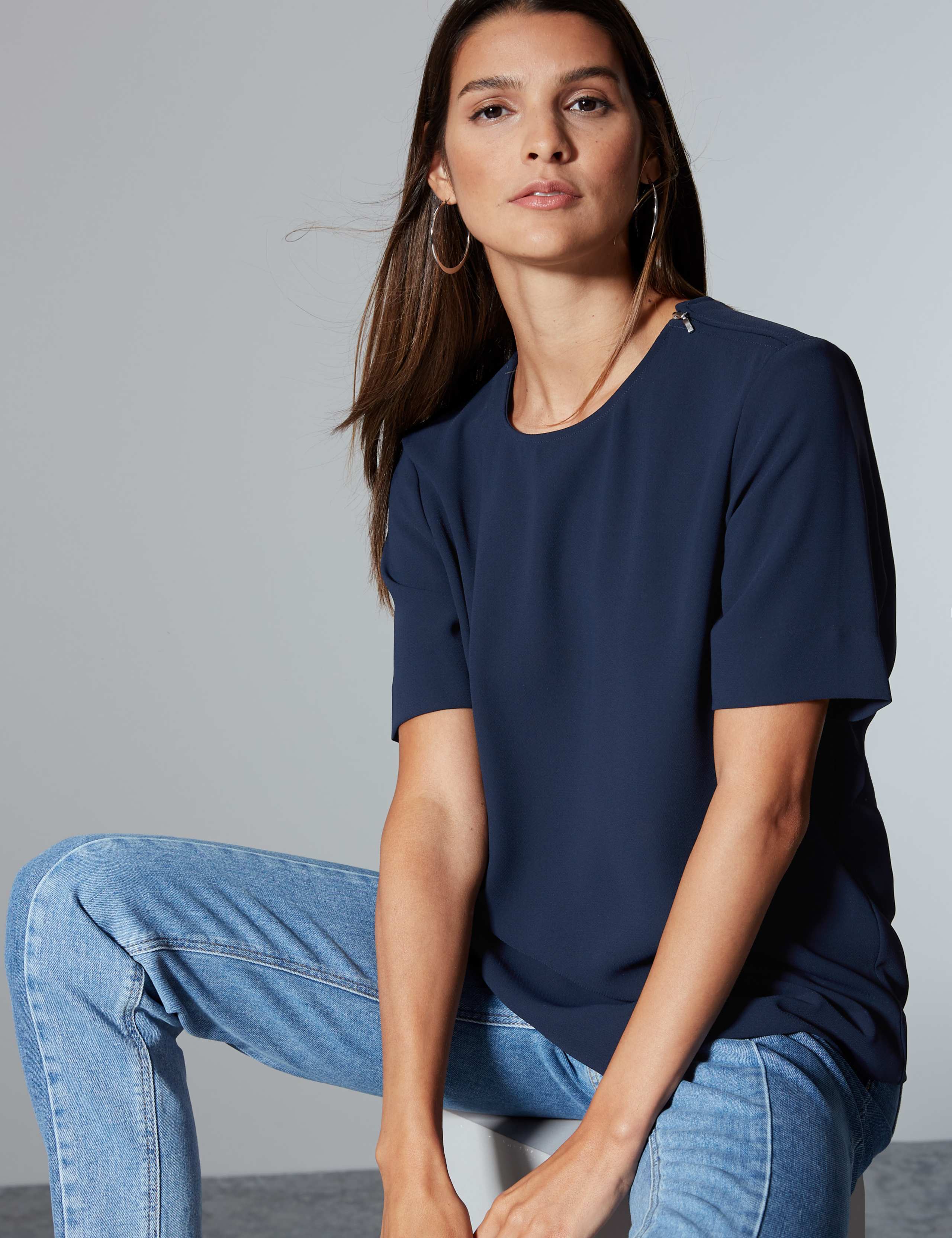 Round Neck Half Sleeve Shell Top 3 of 5