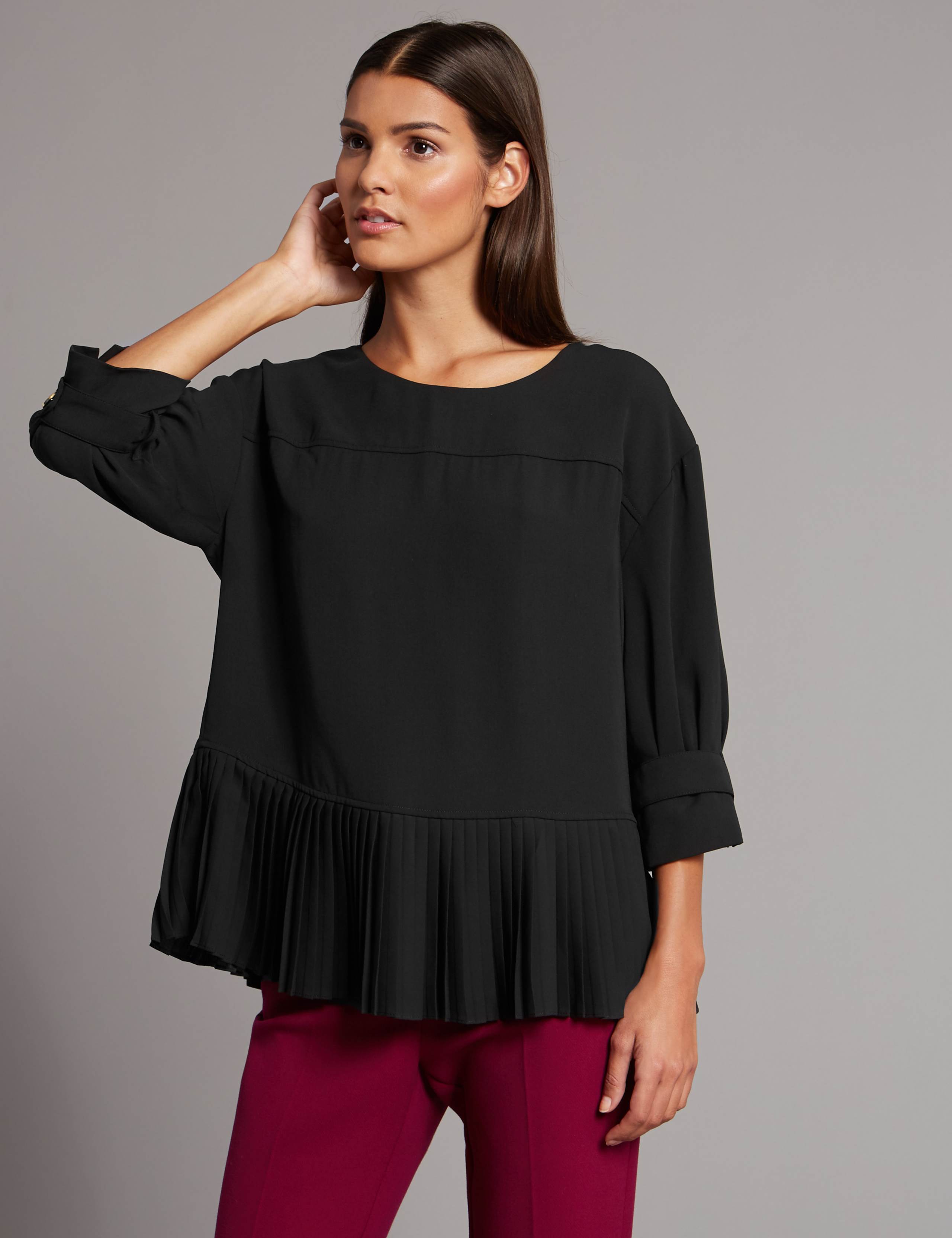 Pleated Round Neck 3/4 Sleeve Blouse 3 of 5