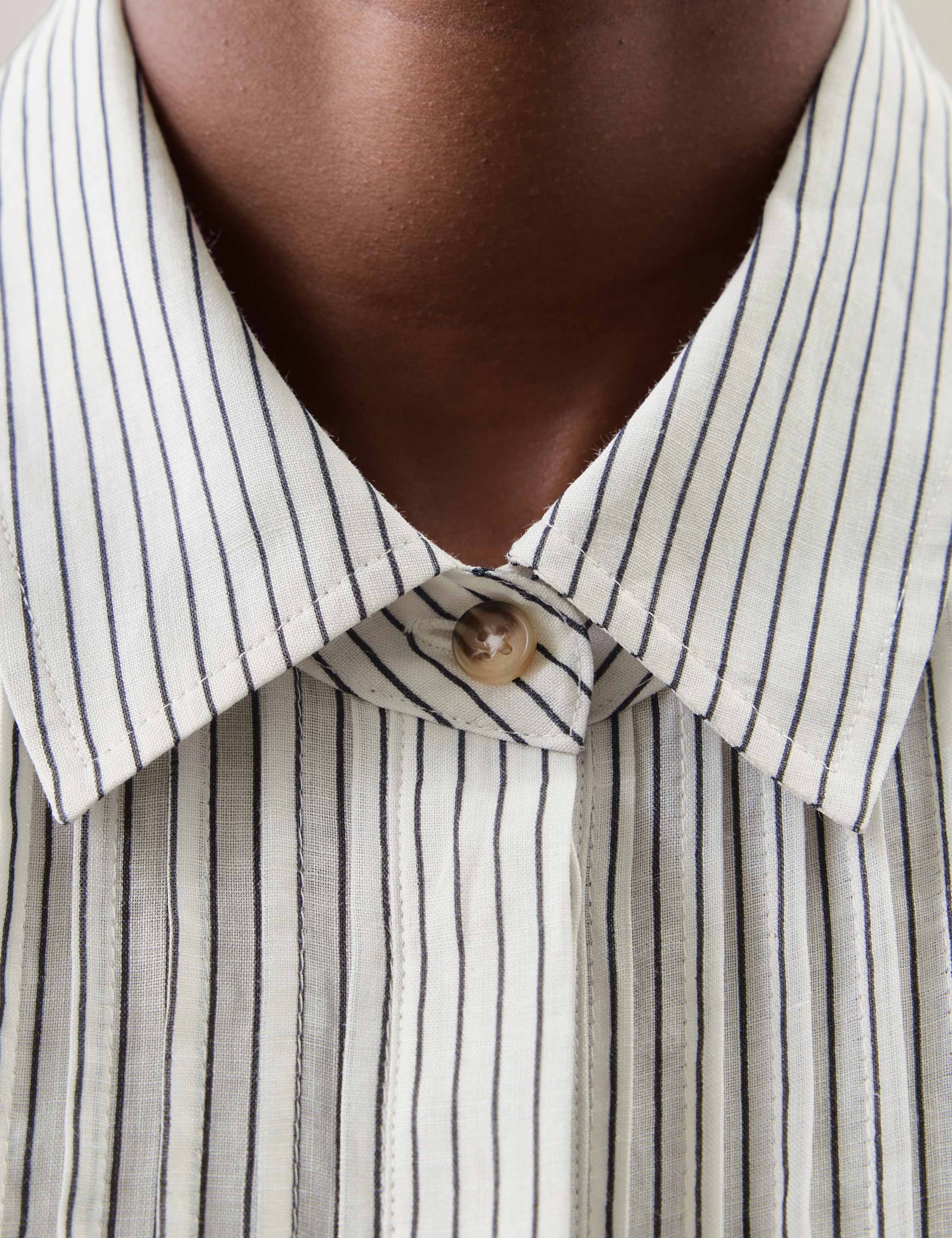 Pure Ramie Striped Pintuck Shirt 5 of 6