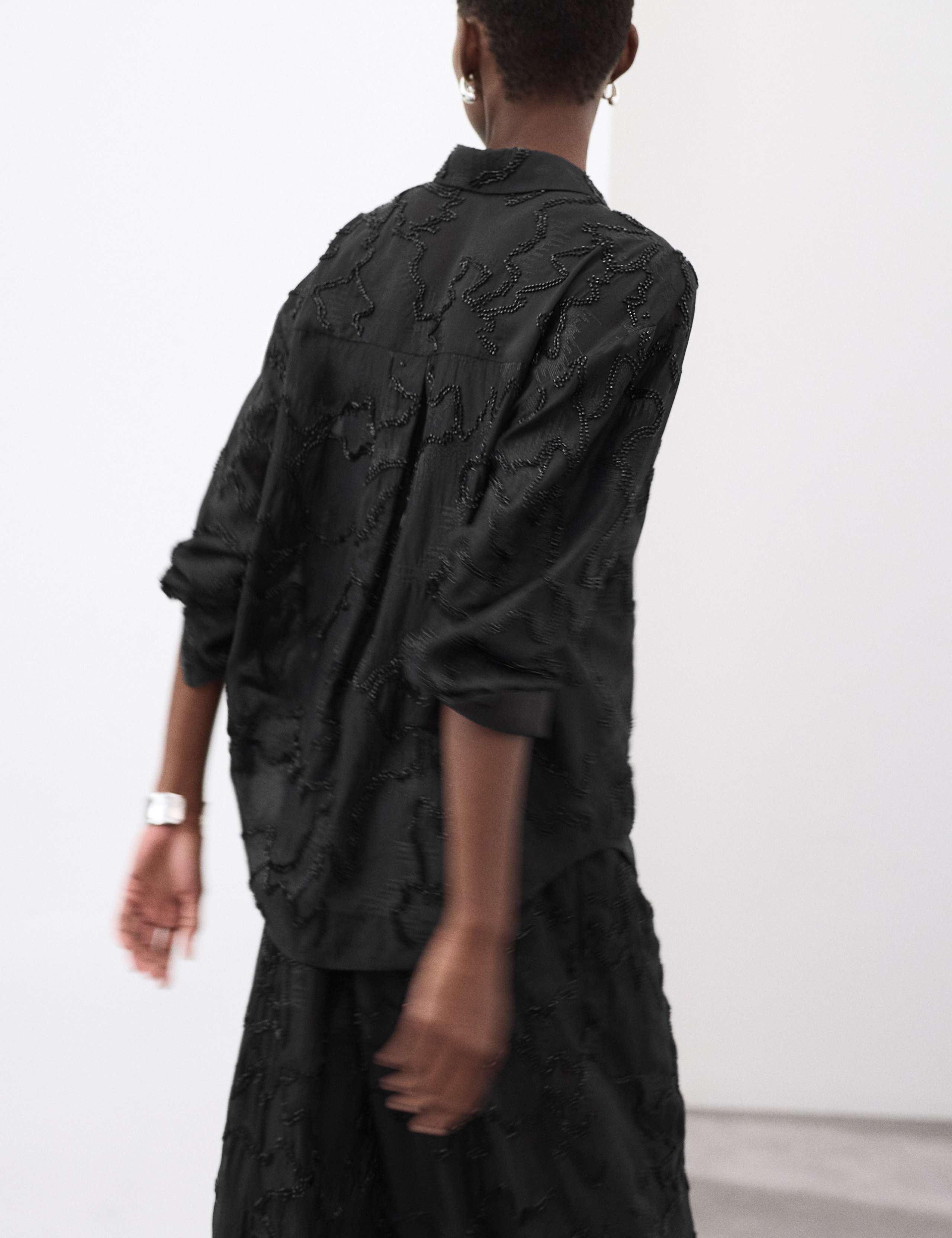 Lyocell Rich Beaded Collared Shirt 6 of 6