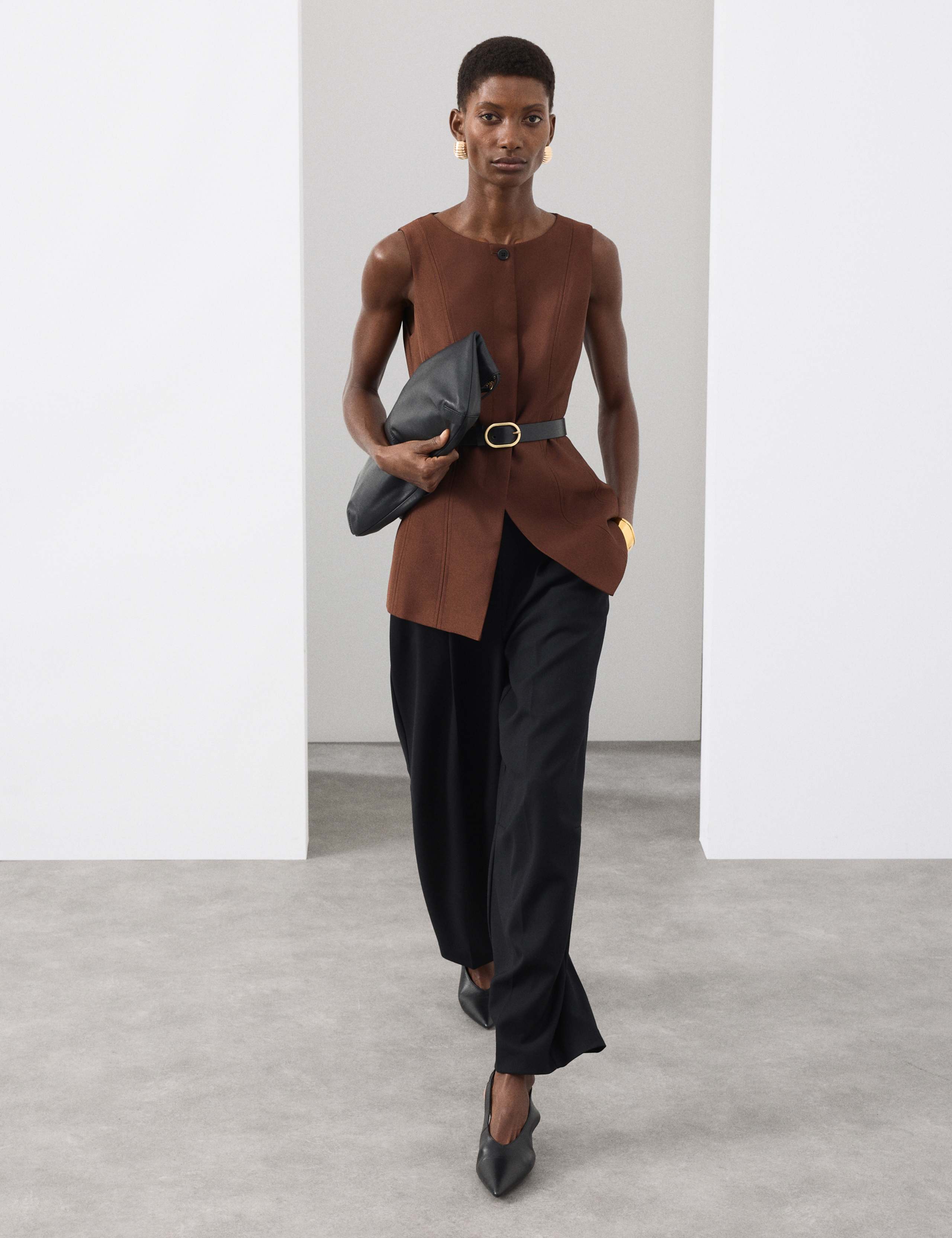 Fitted Waistcoat With Wool 3 of 6