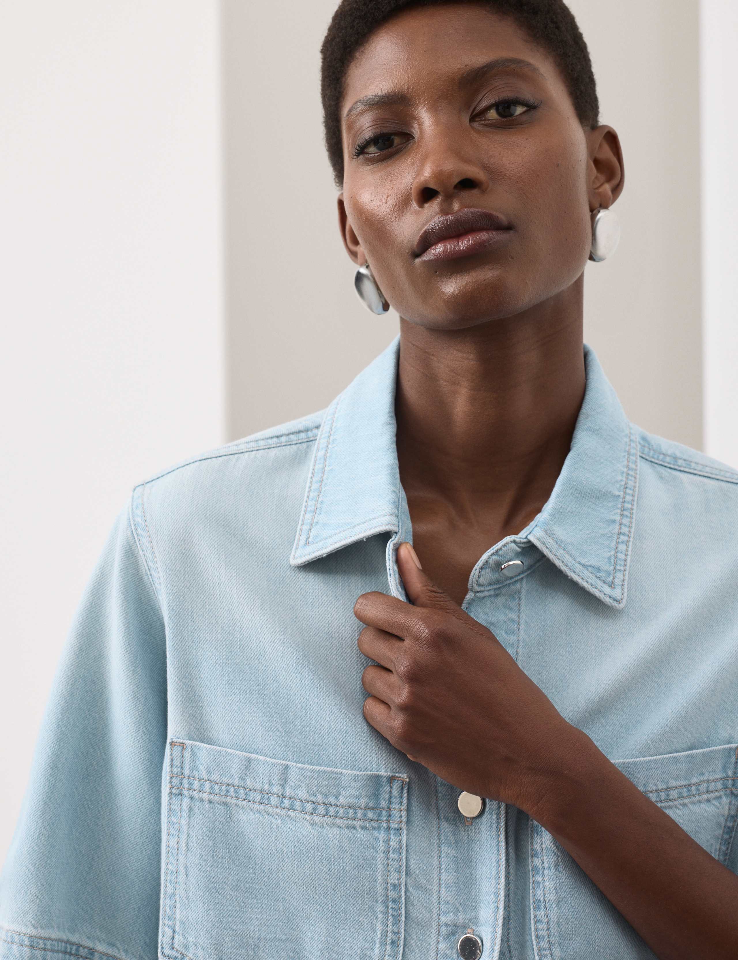 Denim Collared Relaxed Shirt 3 of 7