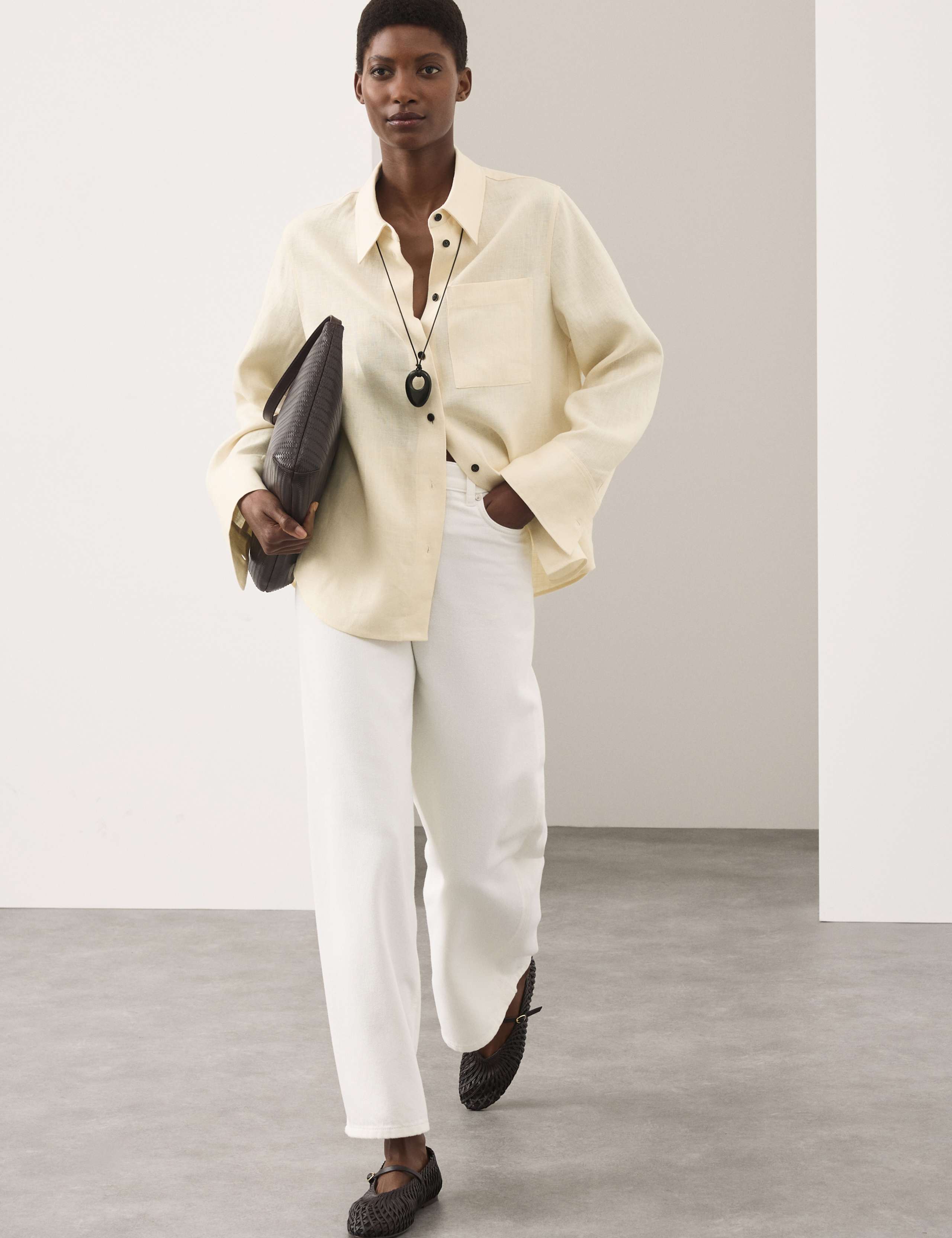 Pure Linen Contrast Button Shirt 6 of 7