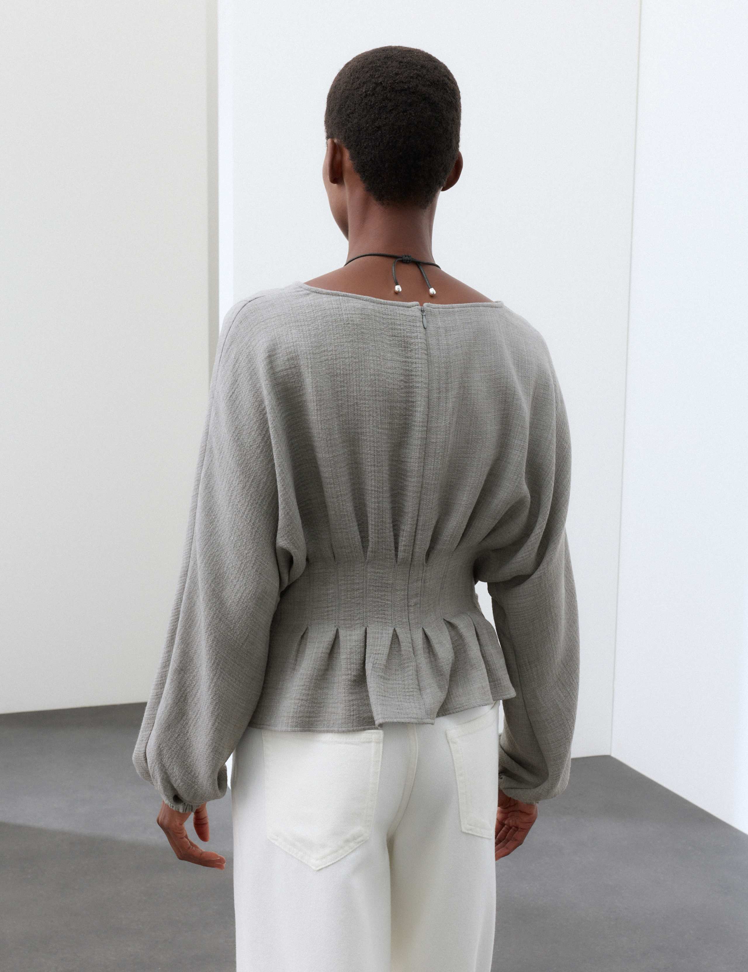 Textured Pleat Detail Blouson Sleeve Blouse 3 of 7