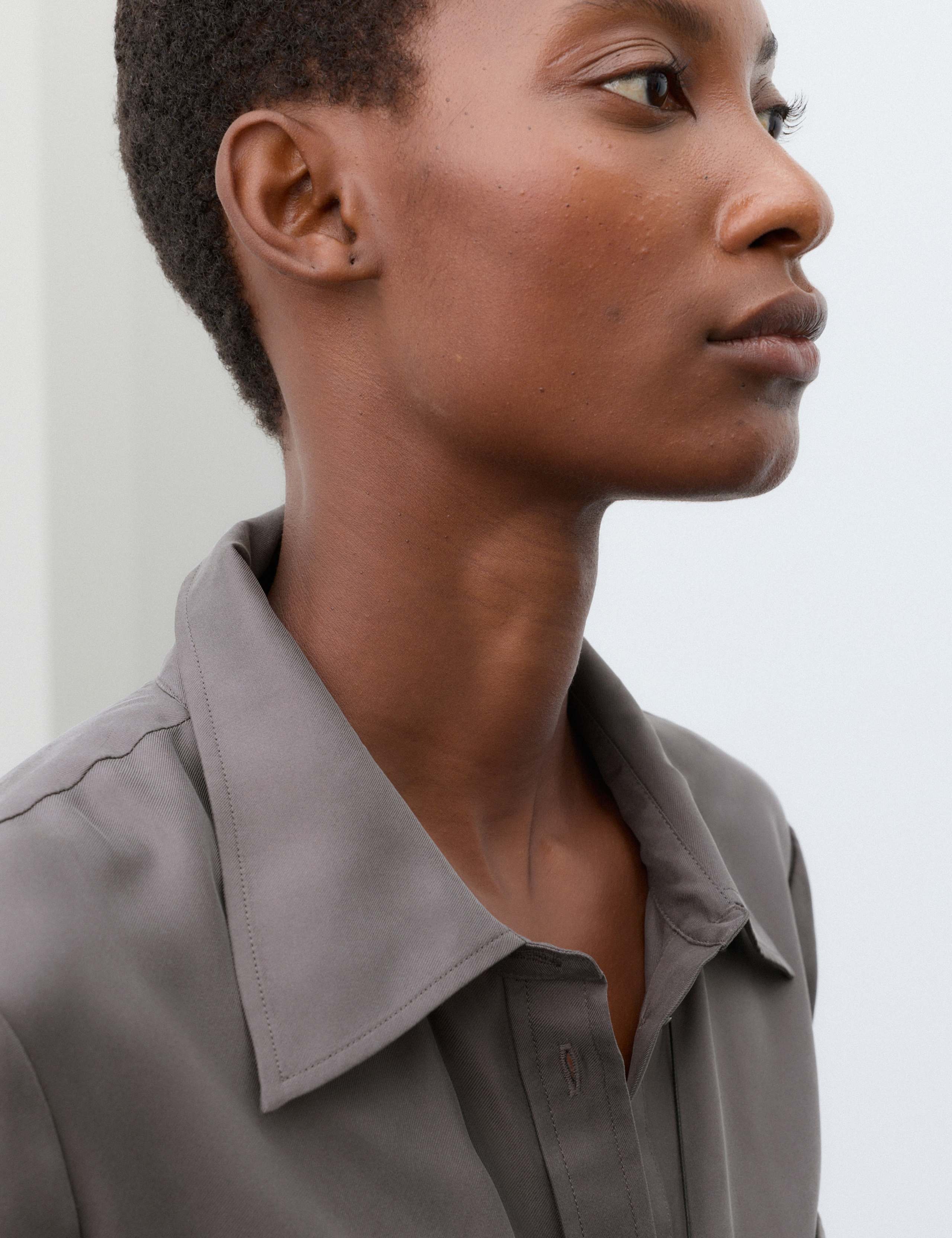 Pure Silk Collared Utility Shirt 7 of 7