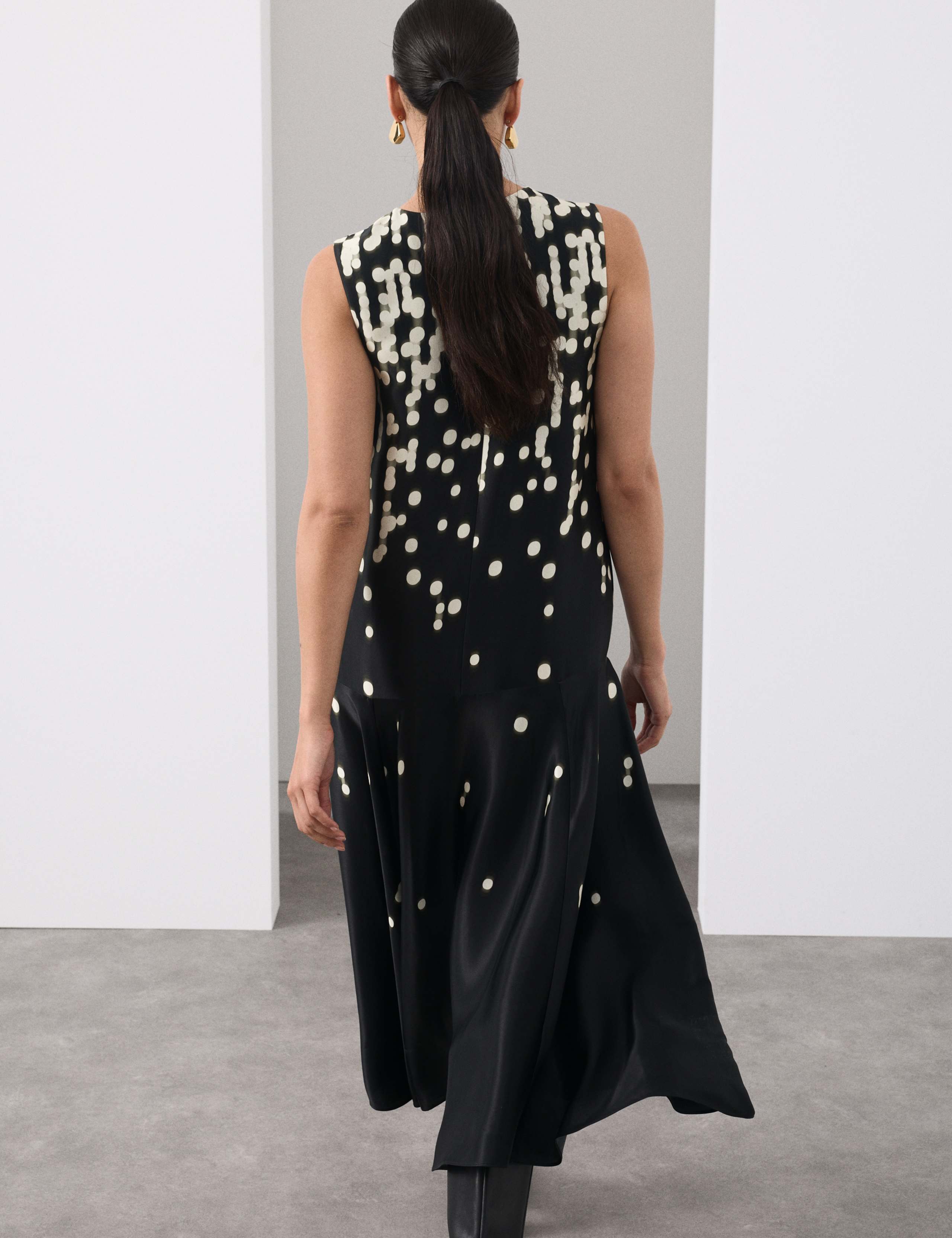 Cupro Rich Spot Print Maxi Swing Dress 3 of 7