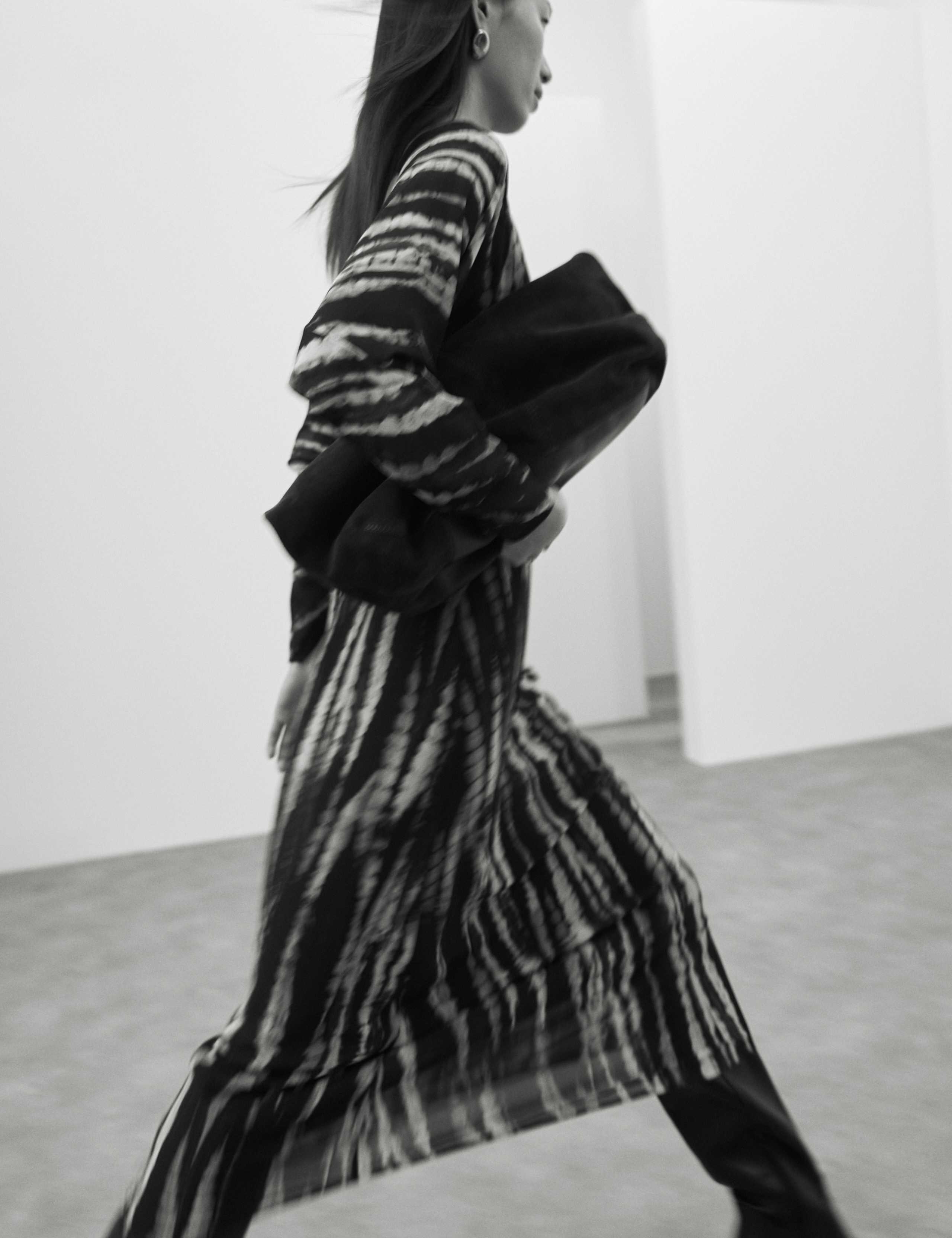 Chifon Printed Midaxi Column Dress 5 of 7