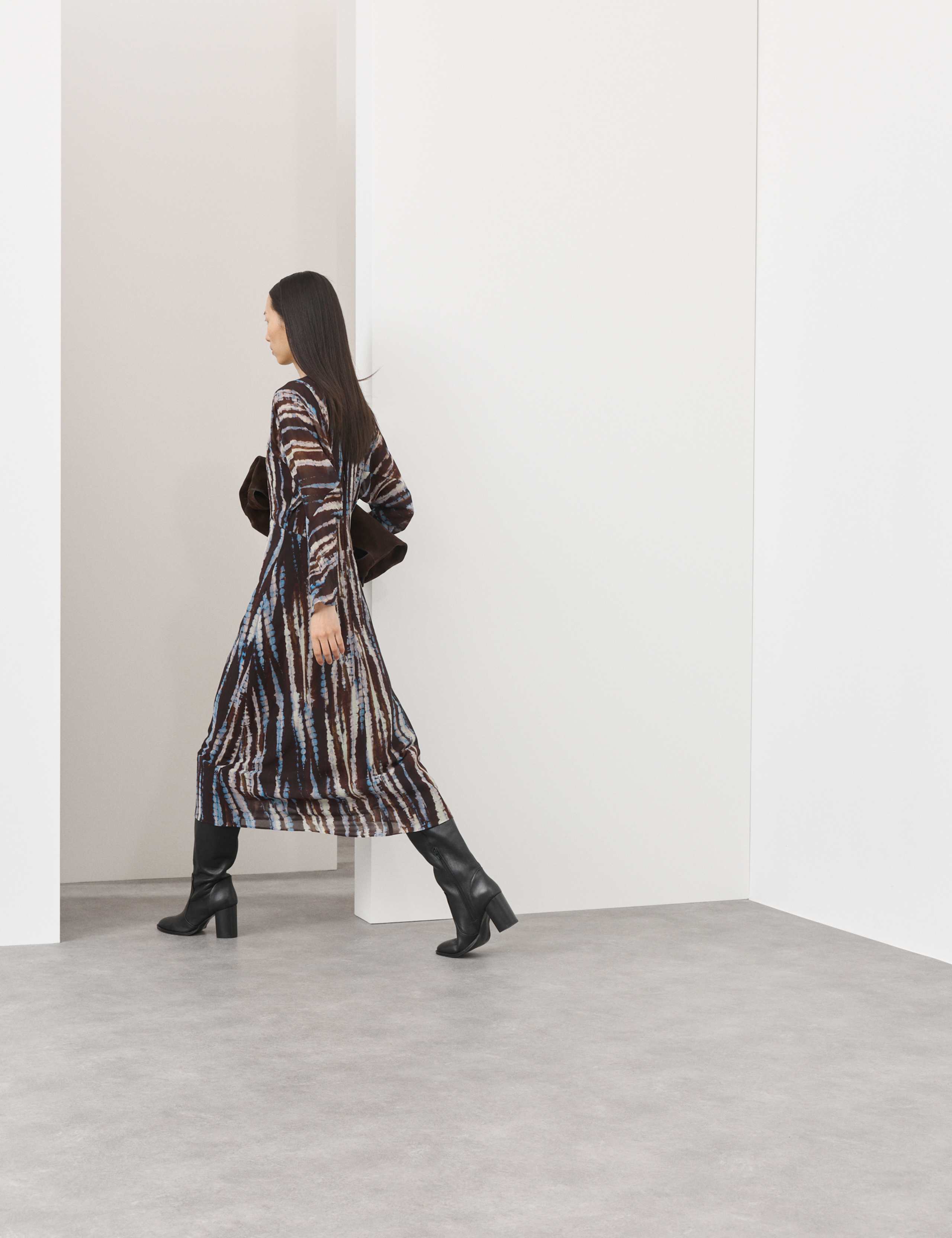 Chifon Printed Midaxi Column Dress 7 of 7