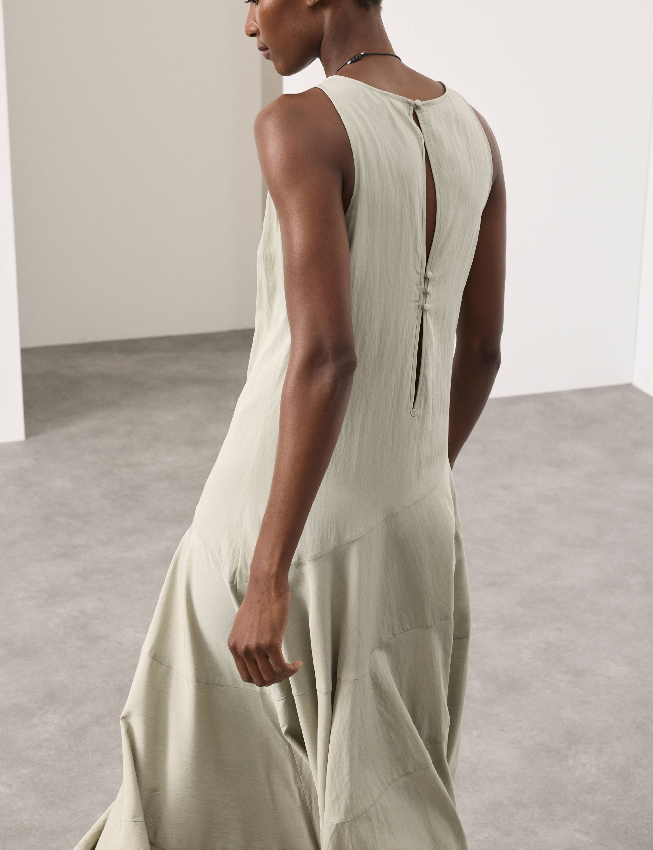 Full Circle Seam Midaxi Skater Dress 5 of 7