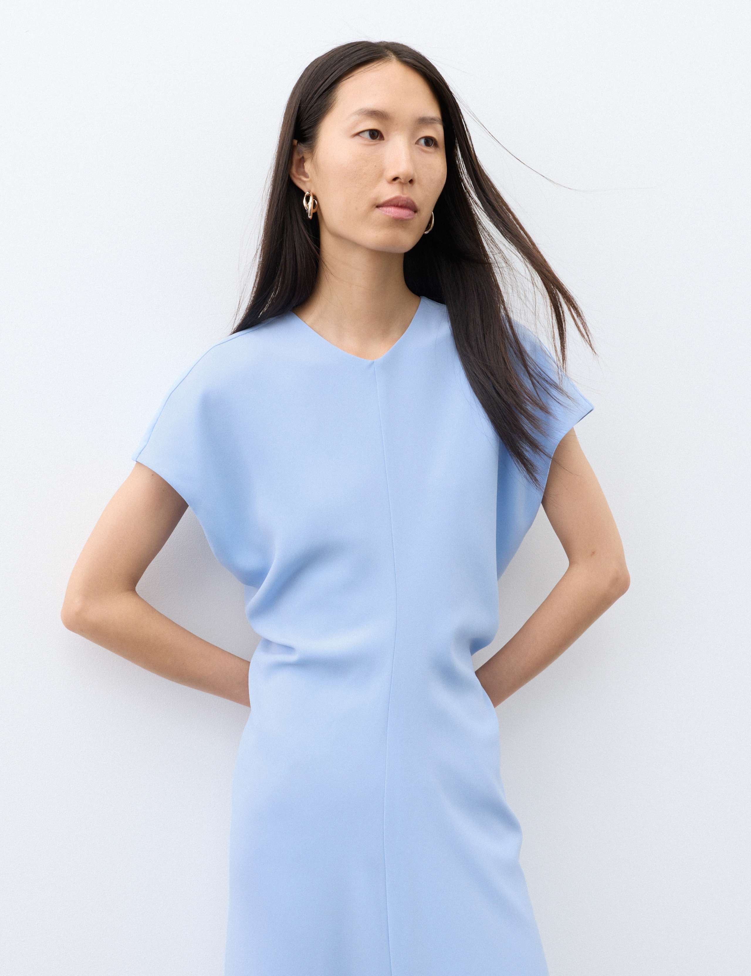 V-Neck Midi Waisted Dress 7 of 7