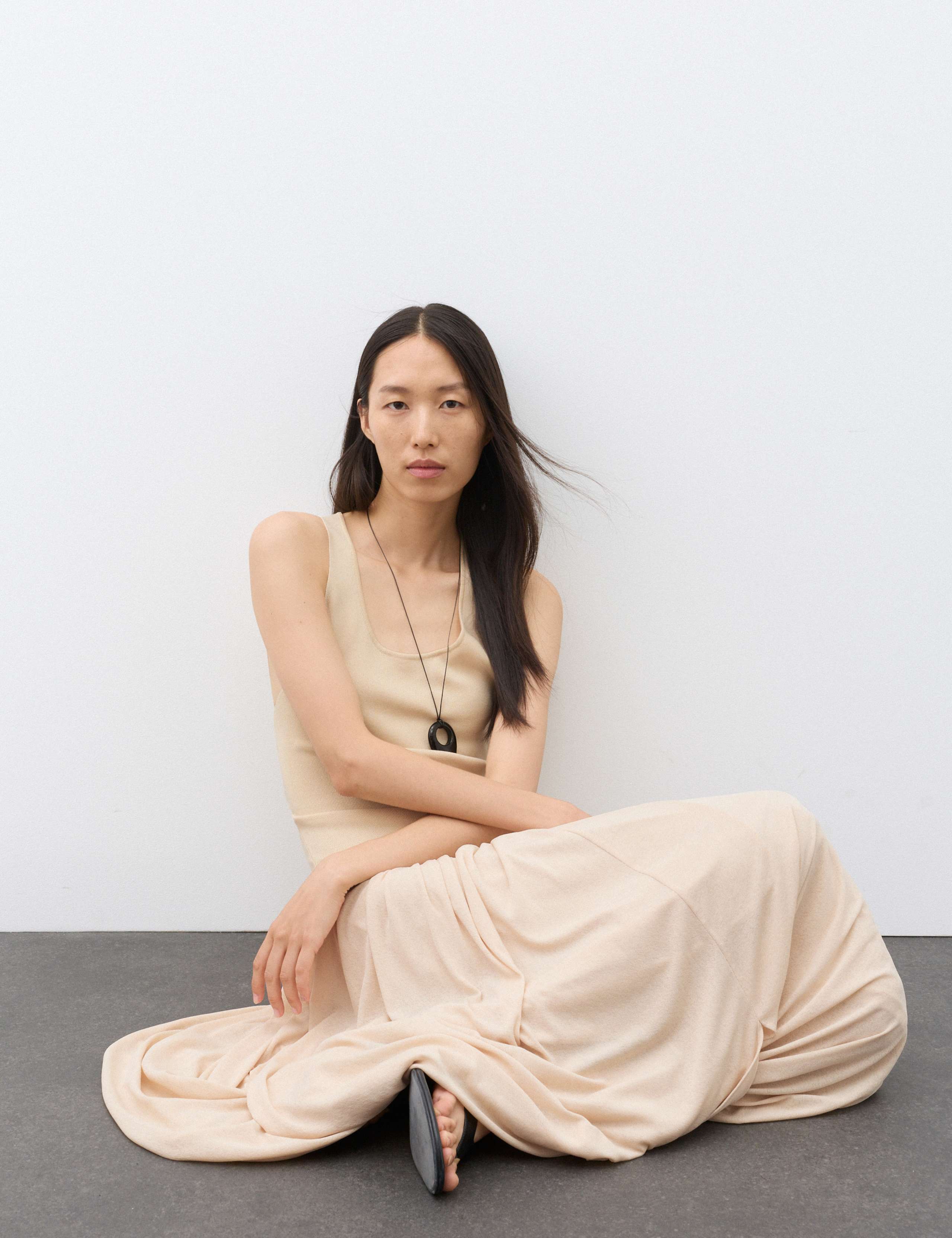 Knitted Scoop Neck Draped Maxi Drop Waist Dress 4 of 7