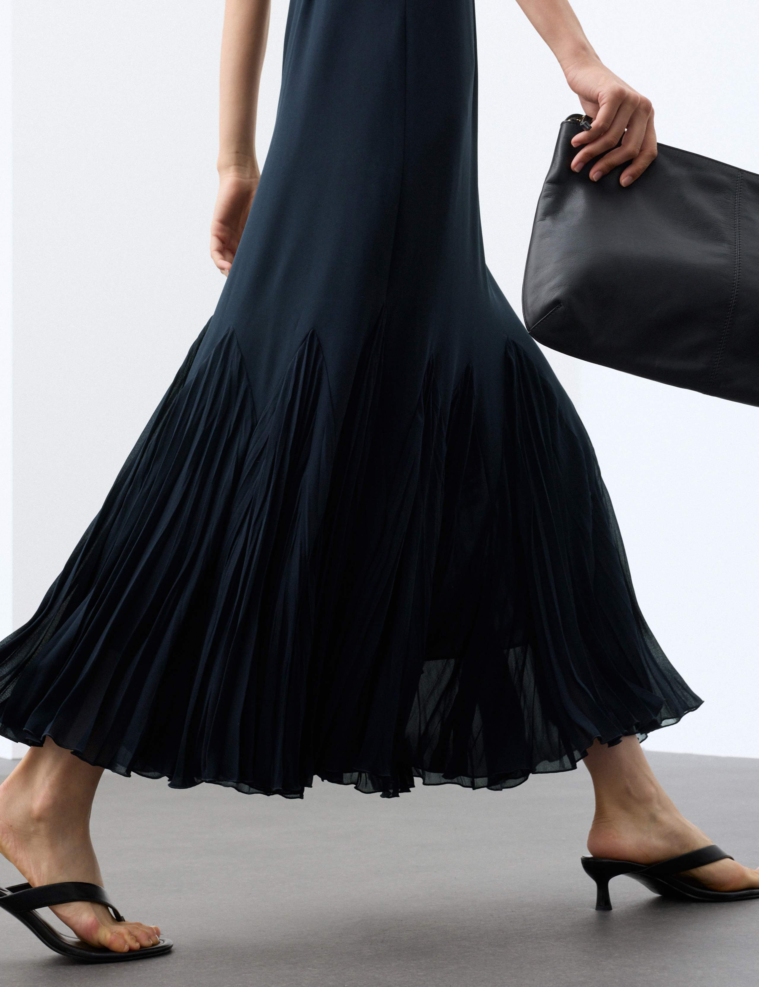 V-Neck Pleat Detail Maxi Slip Dress 7 of 7
