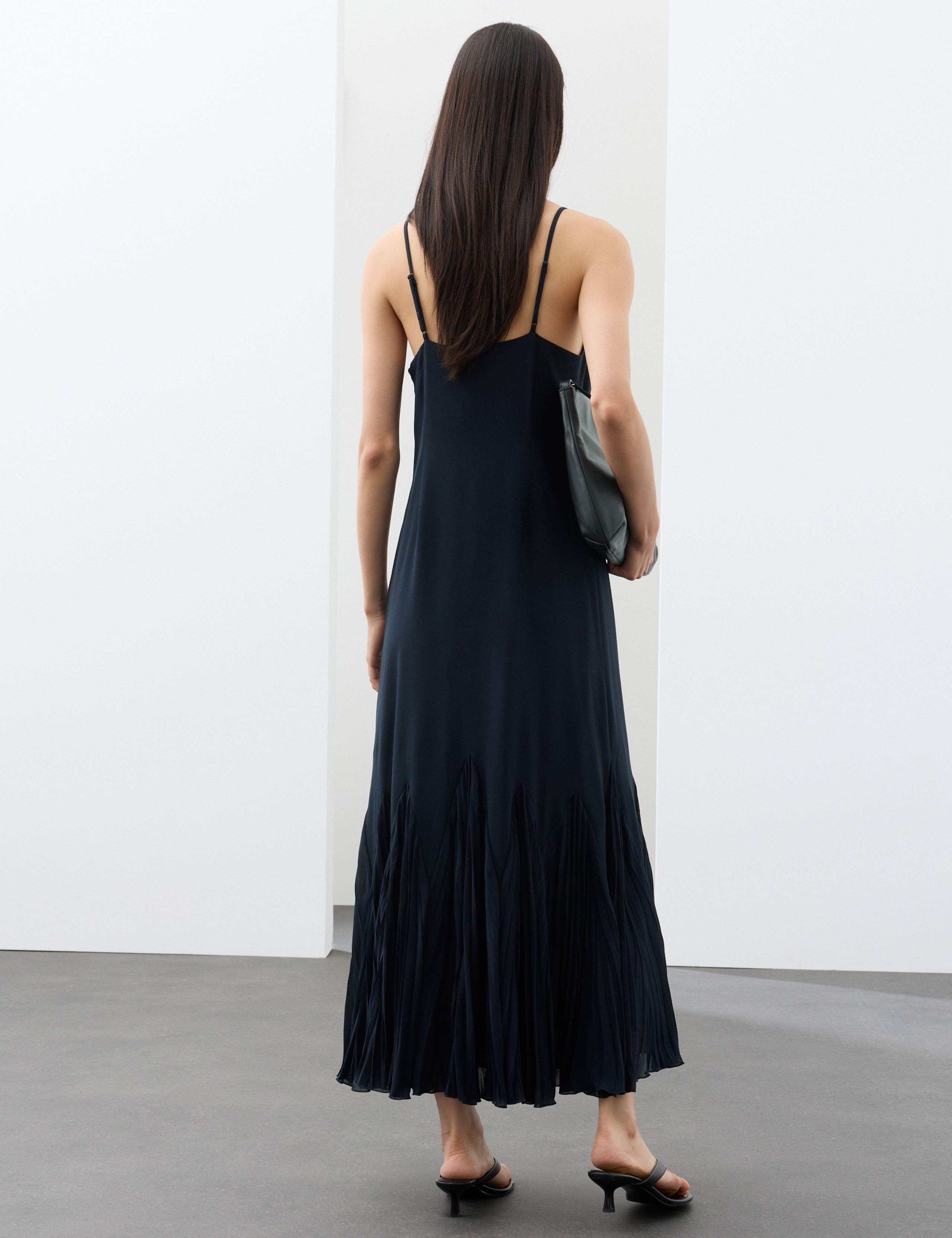 V-Neck Pleat Detail Maxi Slip Dress 3 of 7