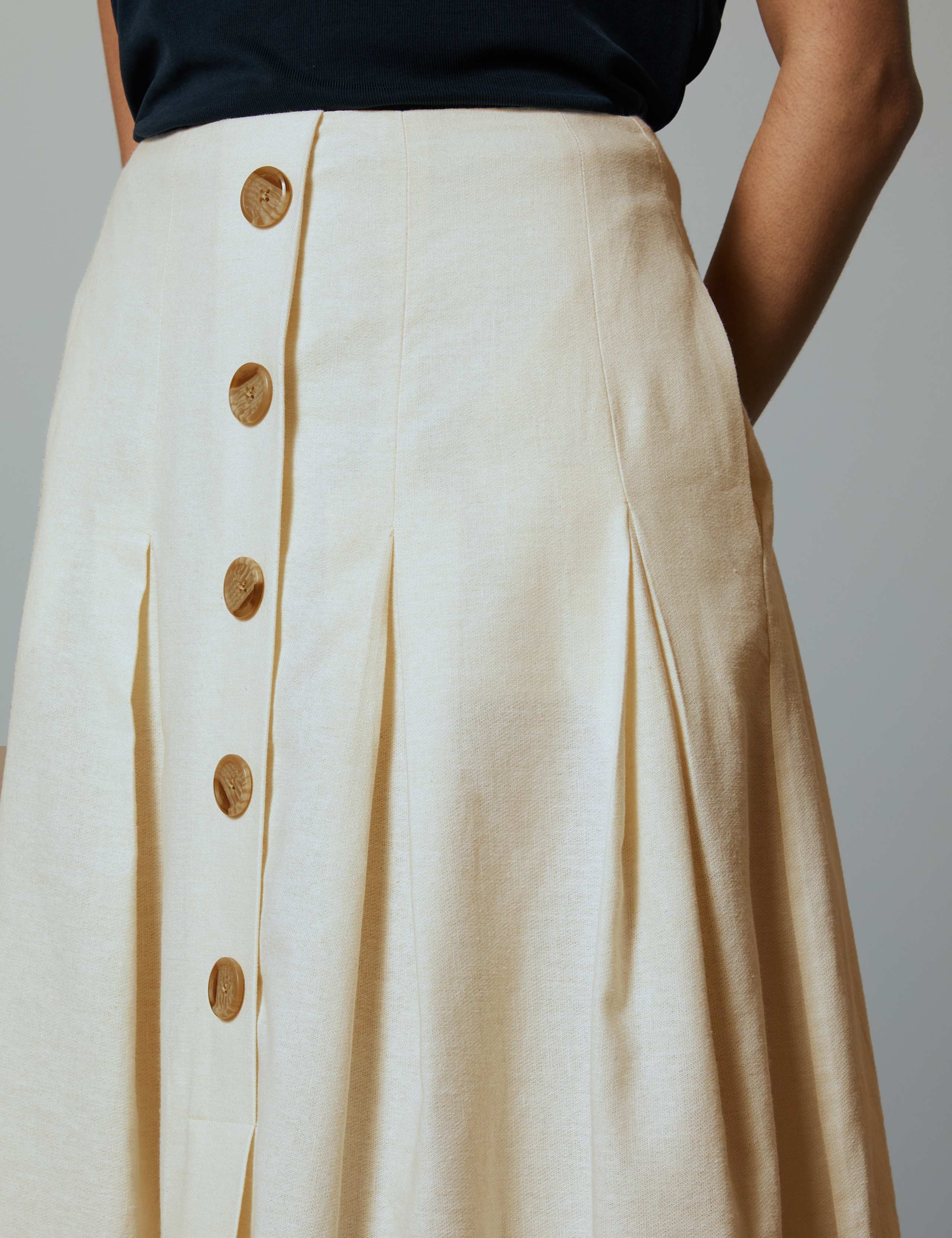 Linen Blend Fit & Flare Midi Skirt 3 of 4