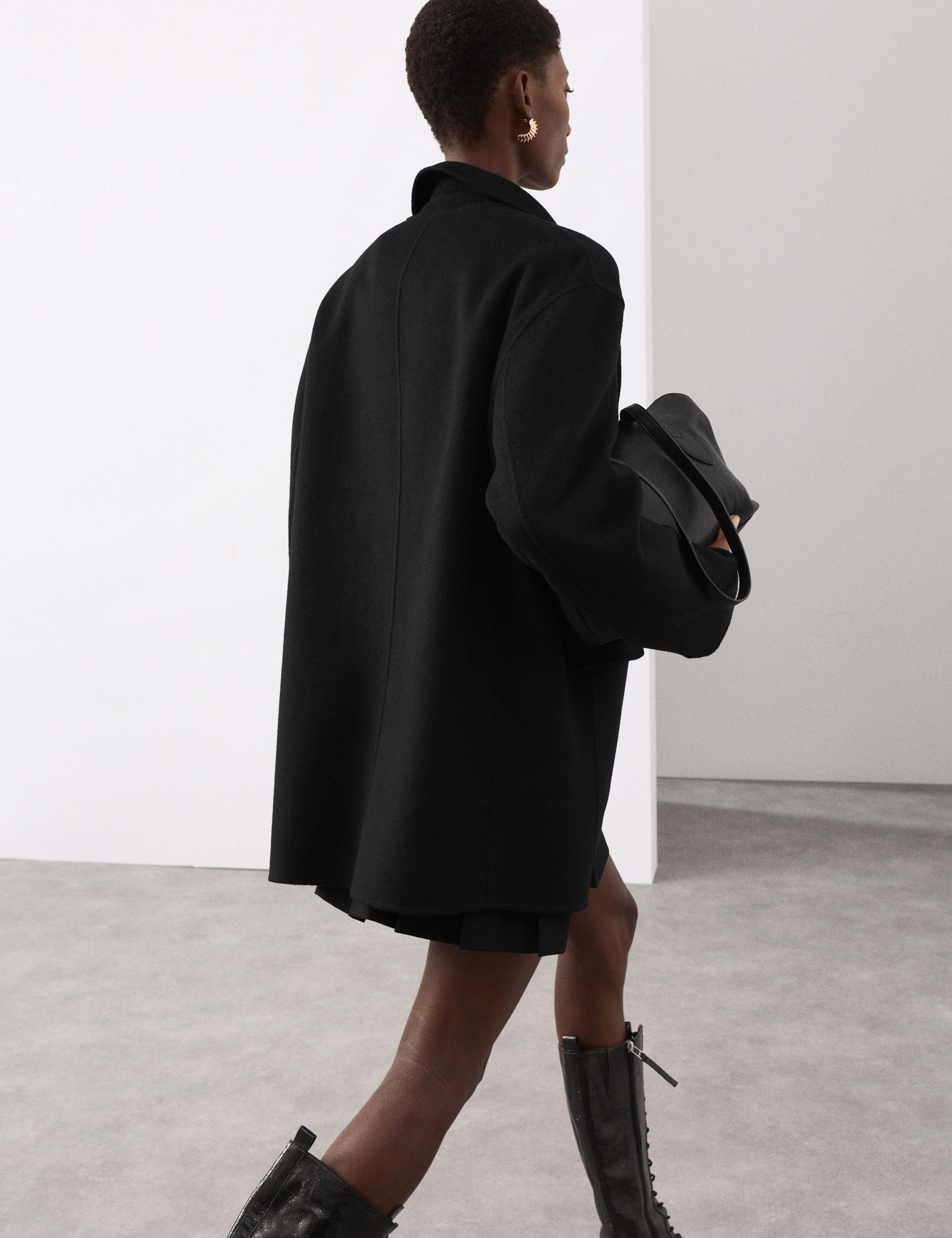 Wool Blend Single Breasted Blazer 4 of 7