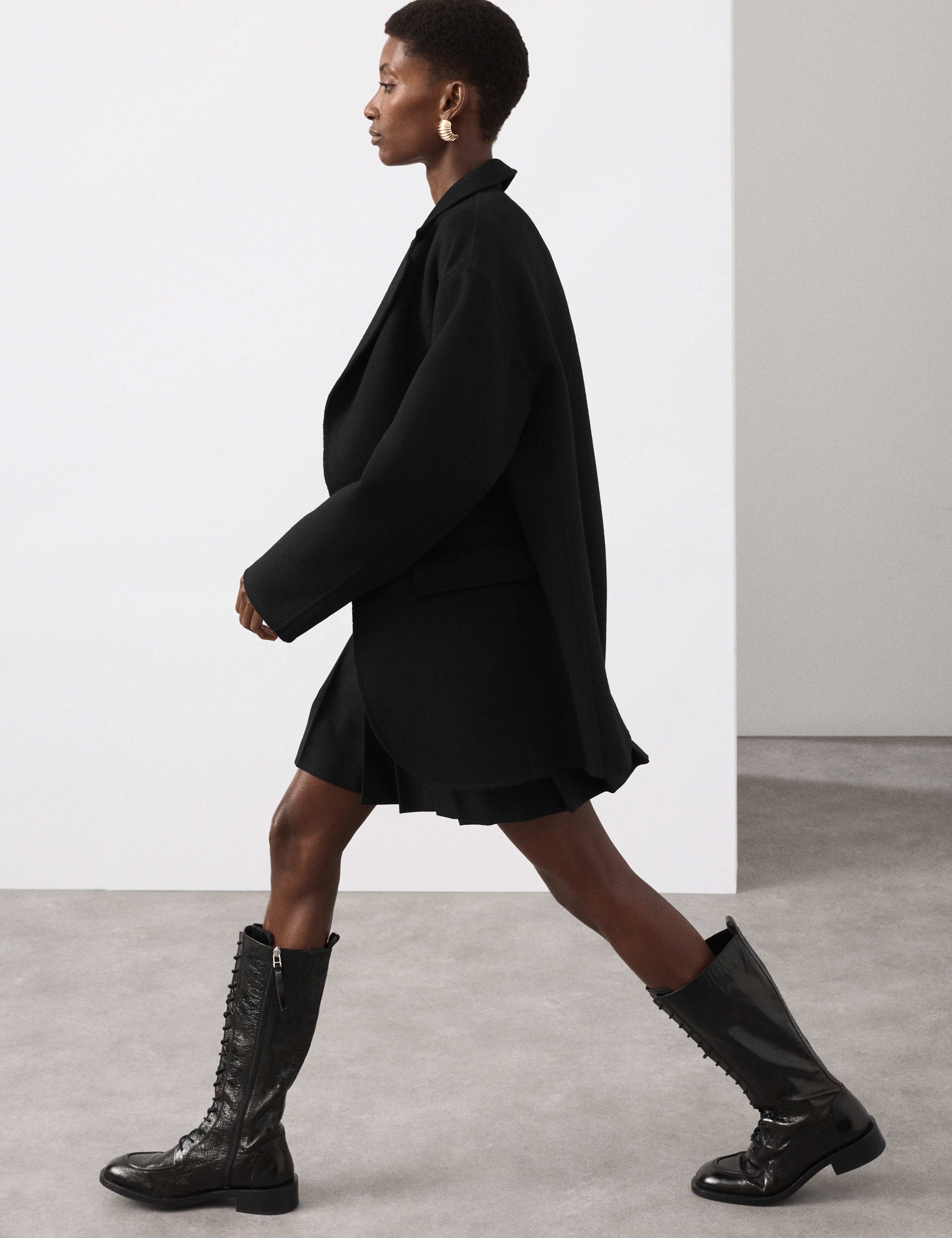 Wool Blend Single Breasted Blazer 6 of 7